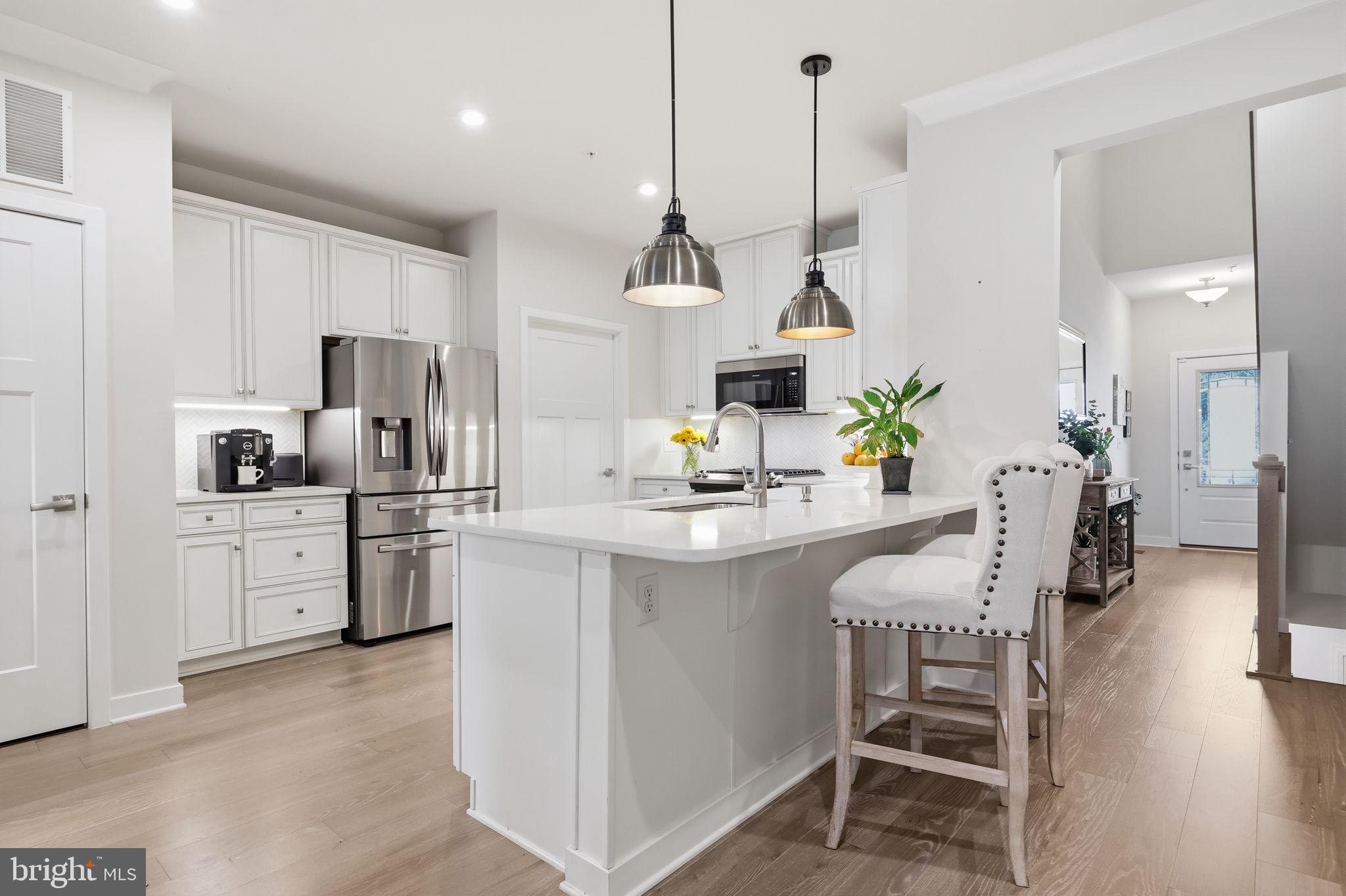 YARDLEY WOODS - Residential