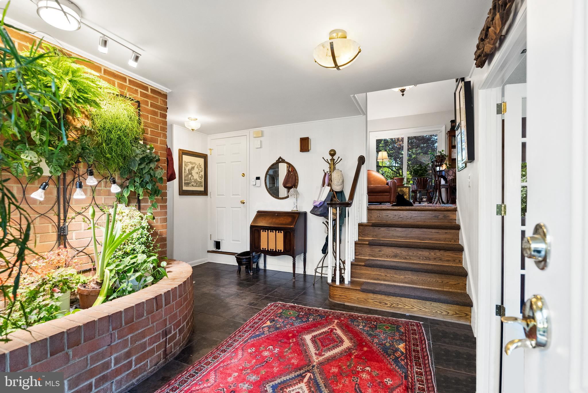PARKWAY - Residential