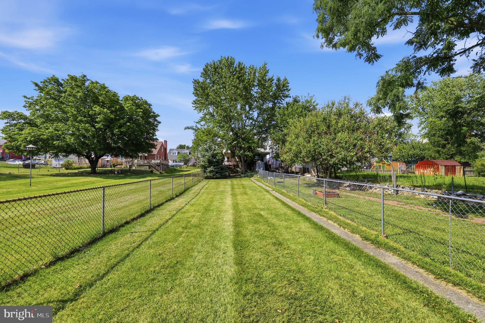HAGERSTOWN - Residential