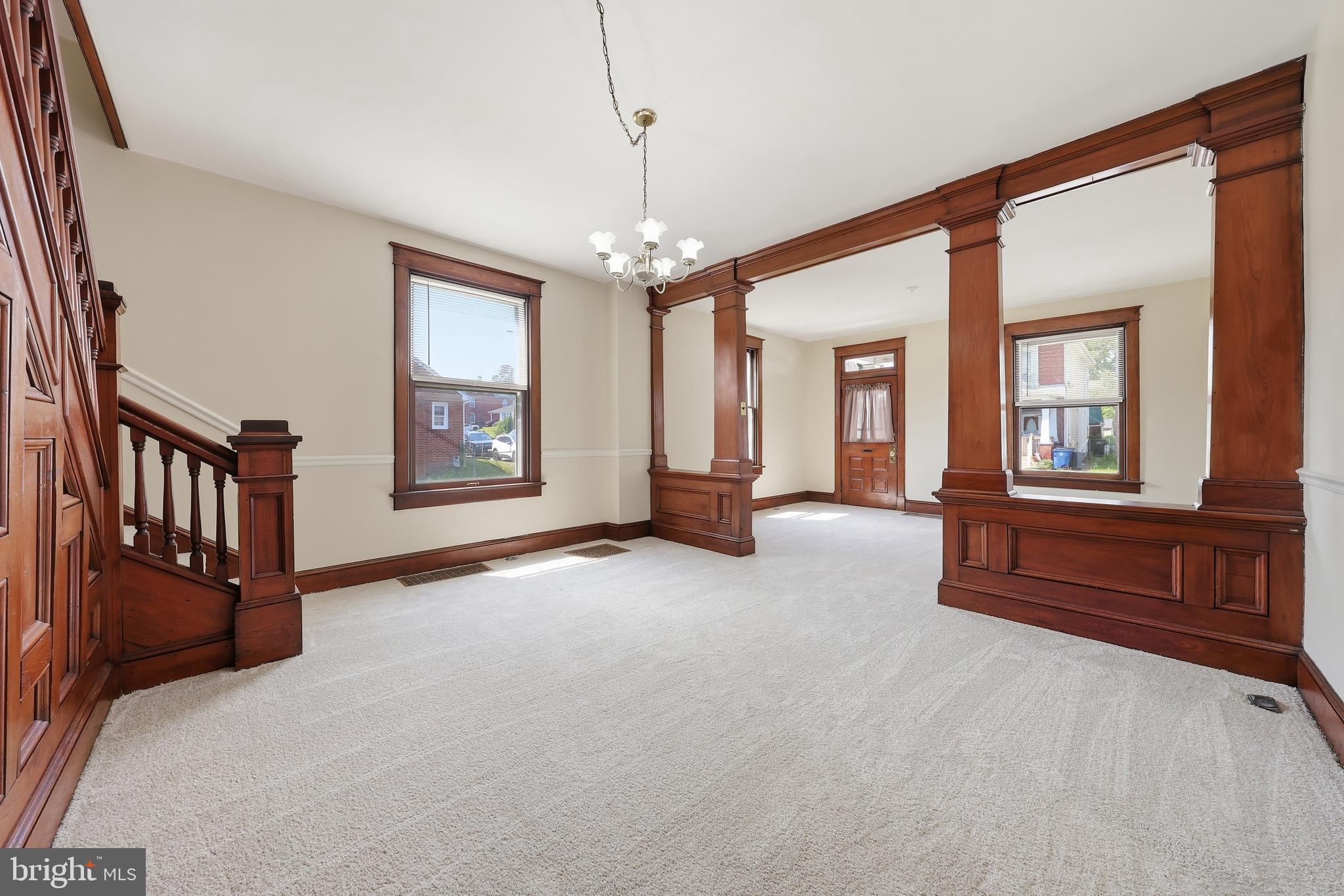 HAGERSTOWN - Residential