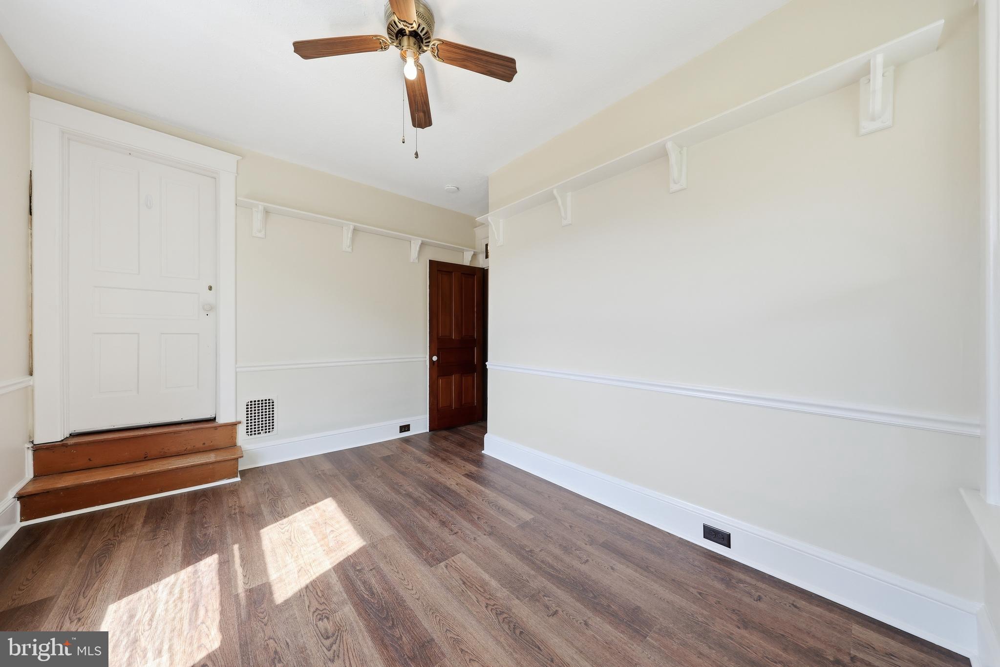 HAGERSTOWN - Residential