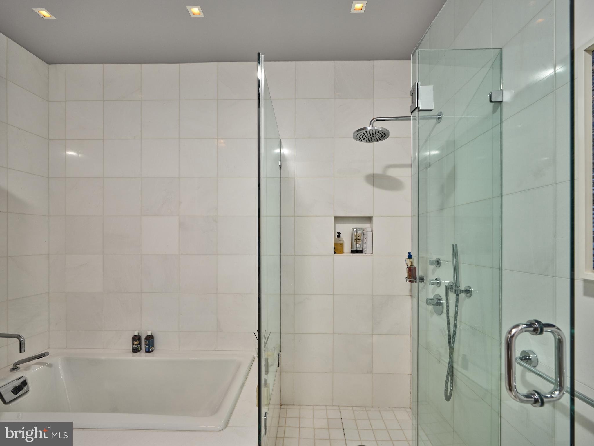 WASHINGTON SQ WEST - Residential