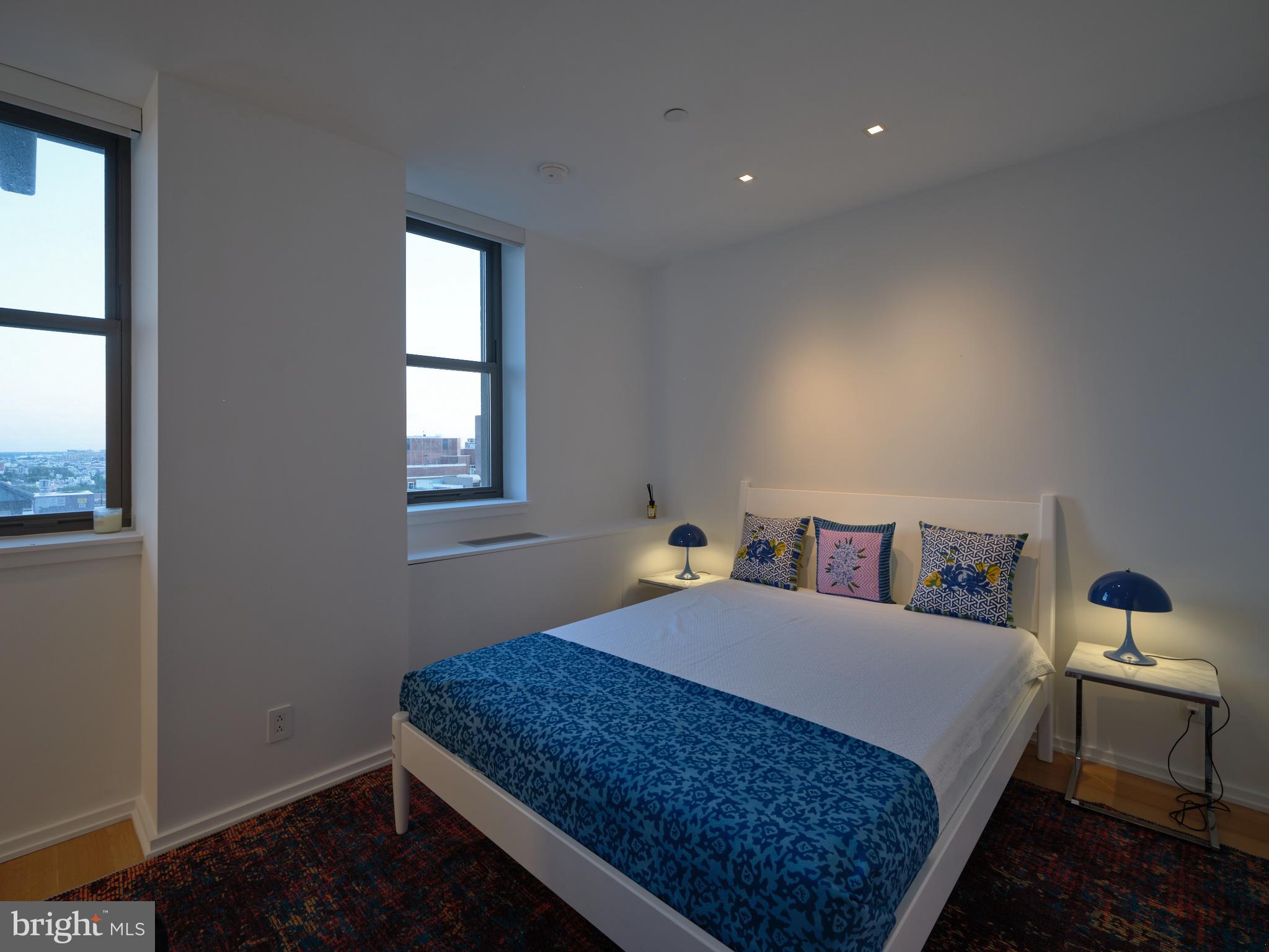 WASHINGTON SQ WEST - Residential