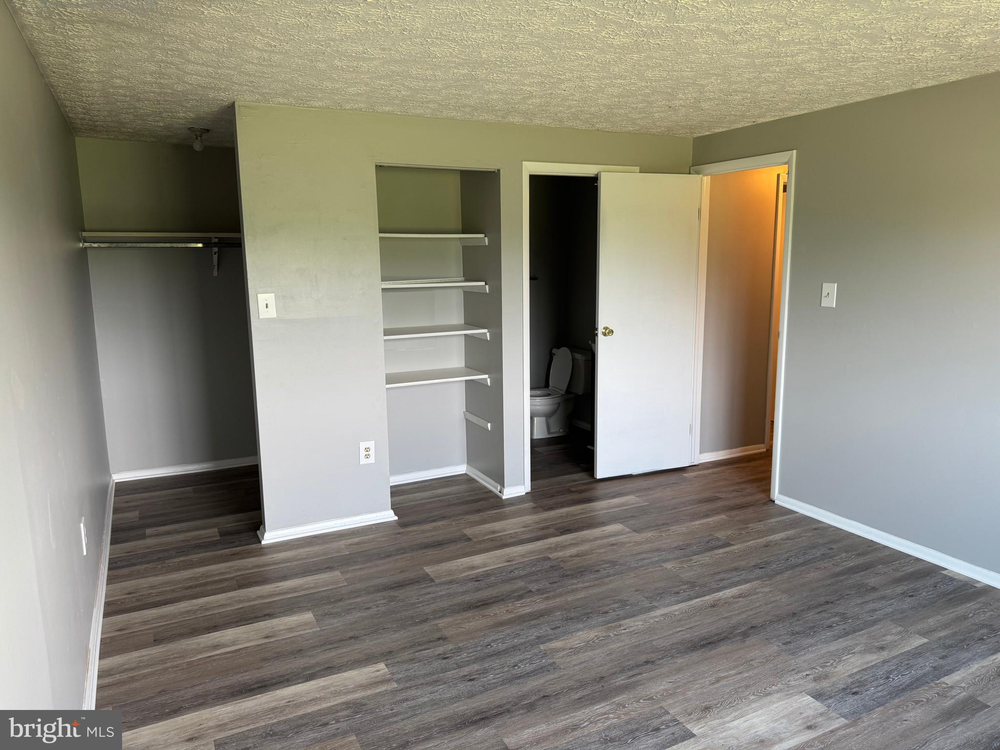 AMBERTOWNE - Residential Lease