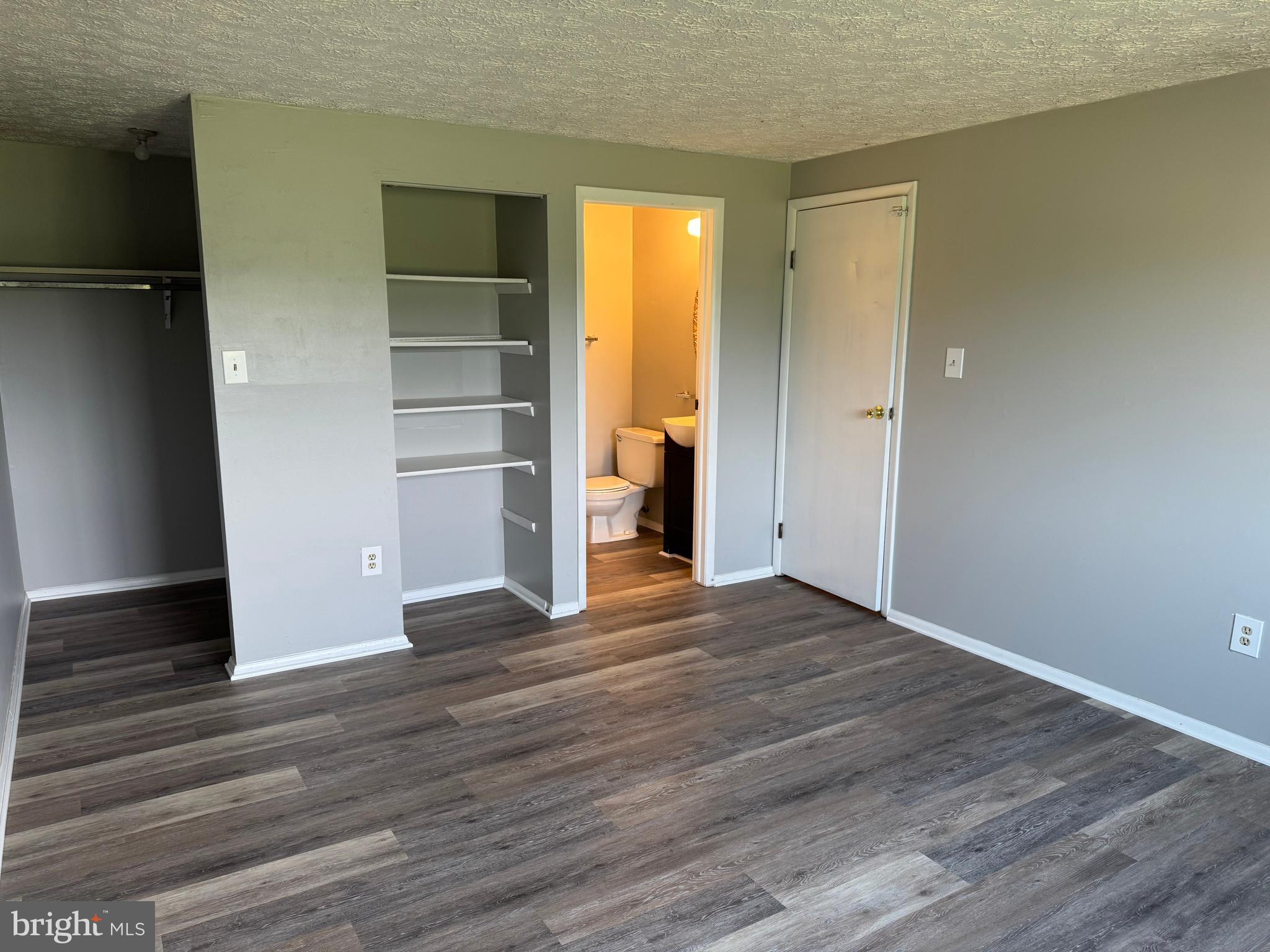 AMBERTOWNE - Residential Lease