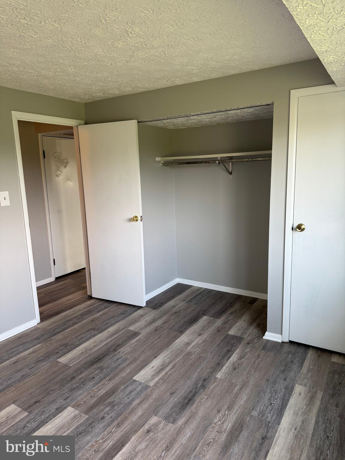 AMBERTOWNE - Residential Lease
