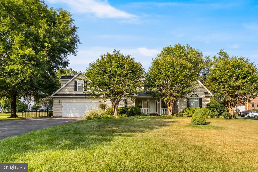 OAKLEIGH MANOR ESTATES - Residential