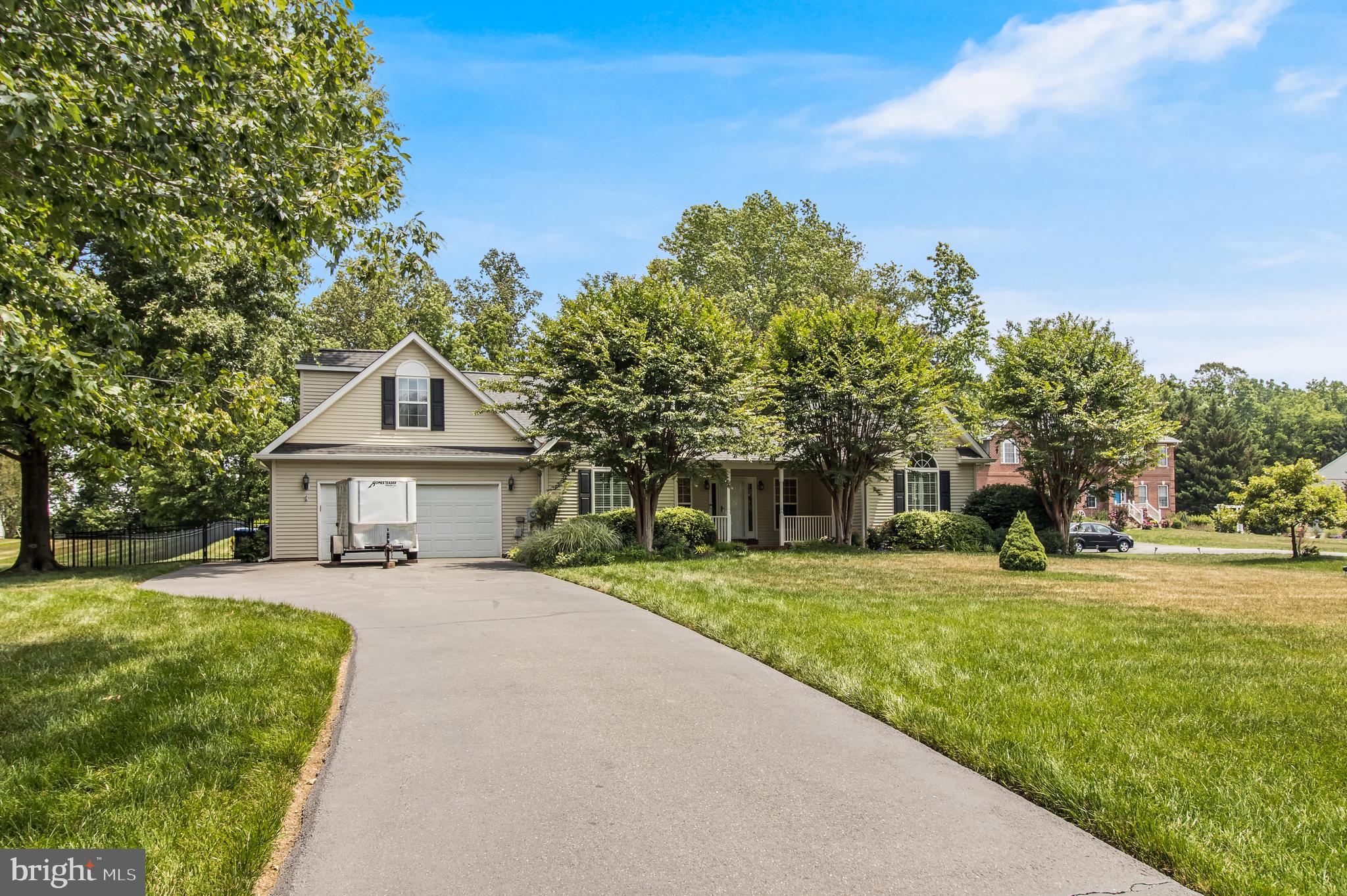 OAKLEIGH MANOR ESTATES - Residential