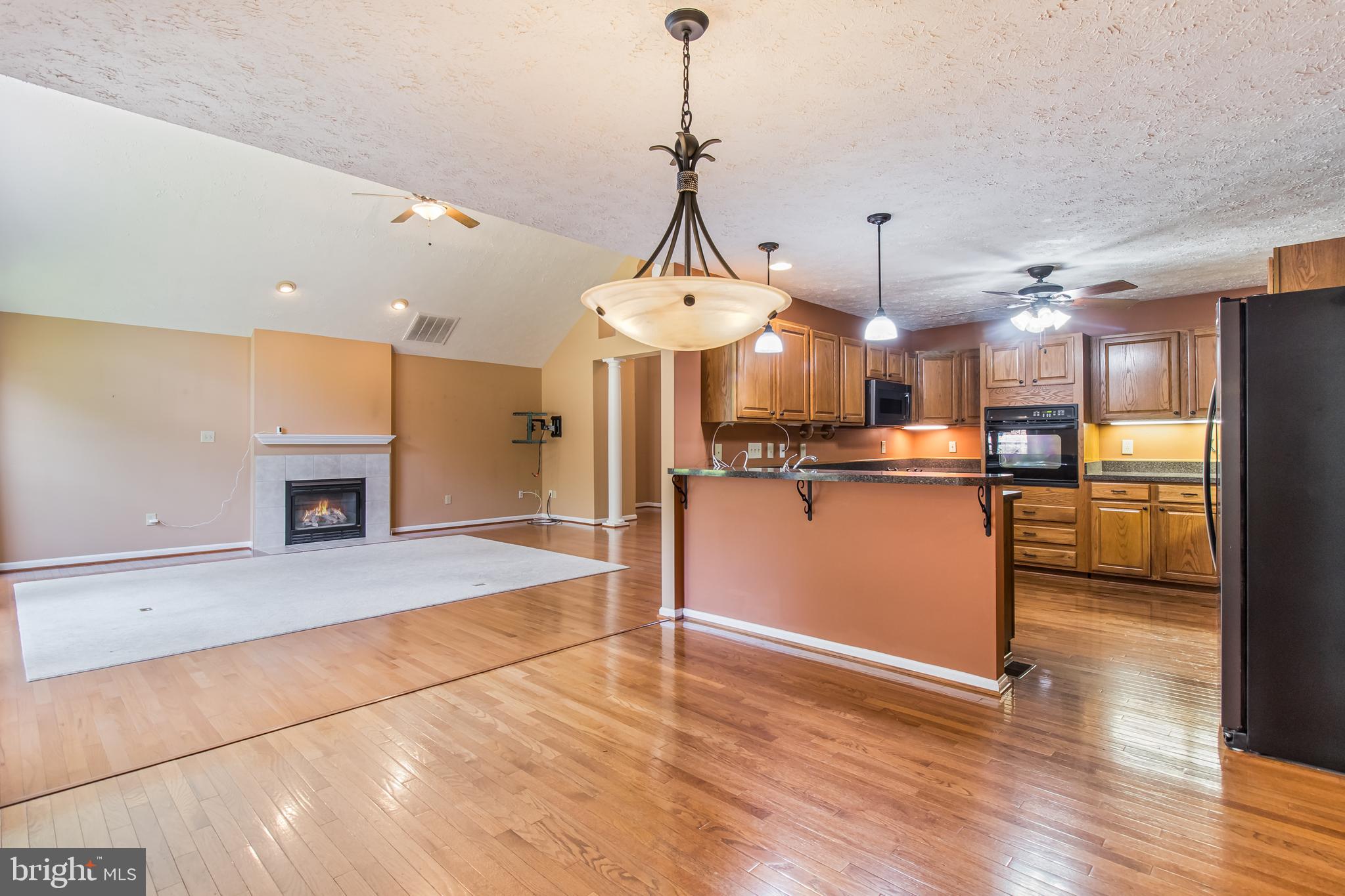 OAKLEIGH MANOR ESTATES - Residential
