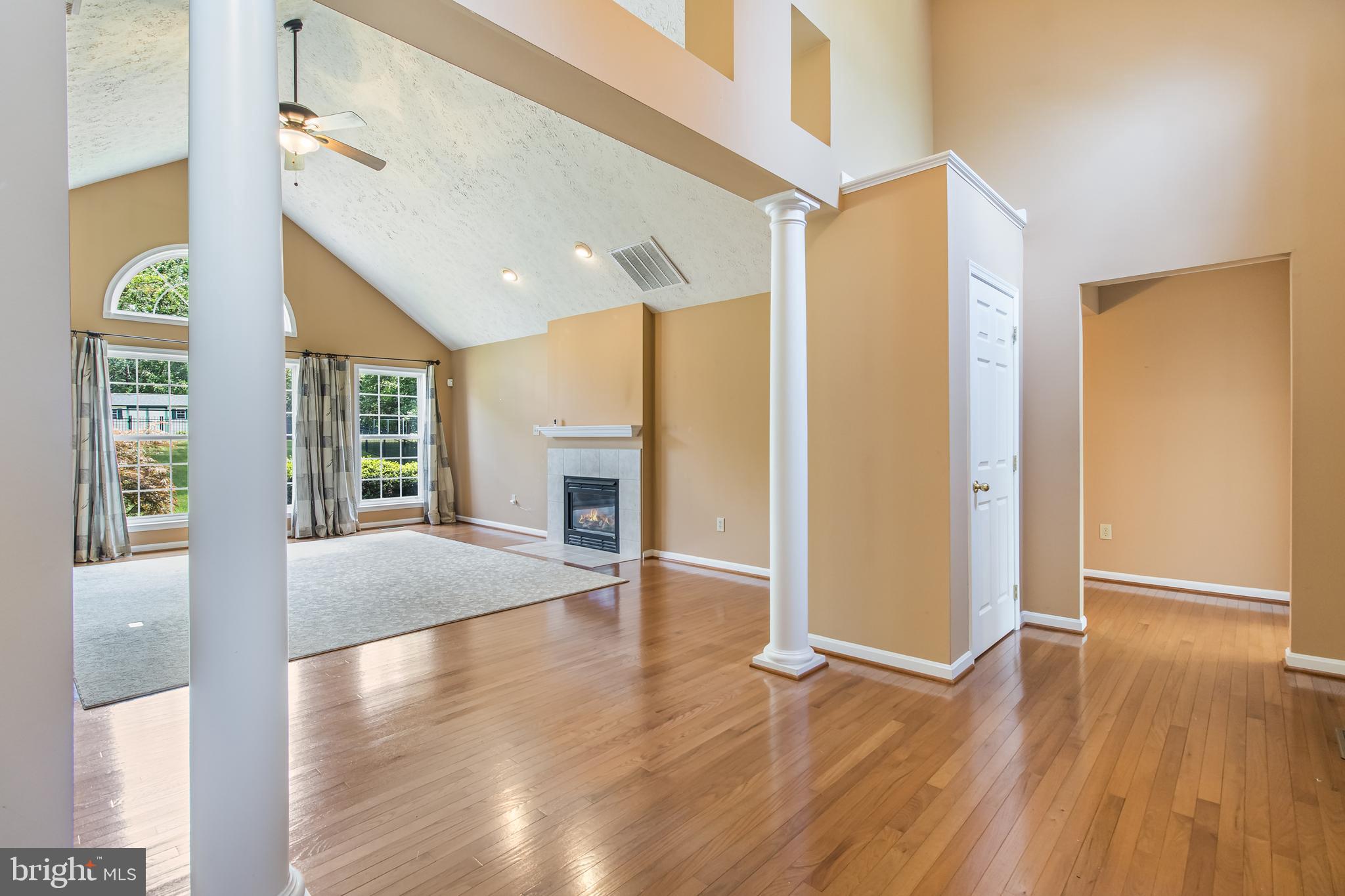 OAKLEIGH MANOR ESTATES - Residential