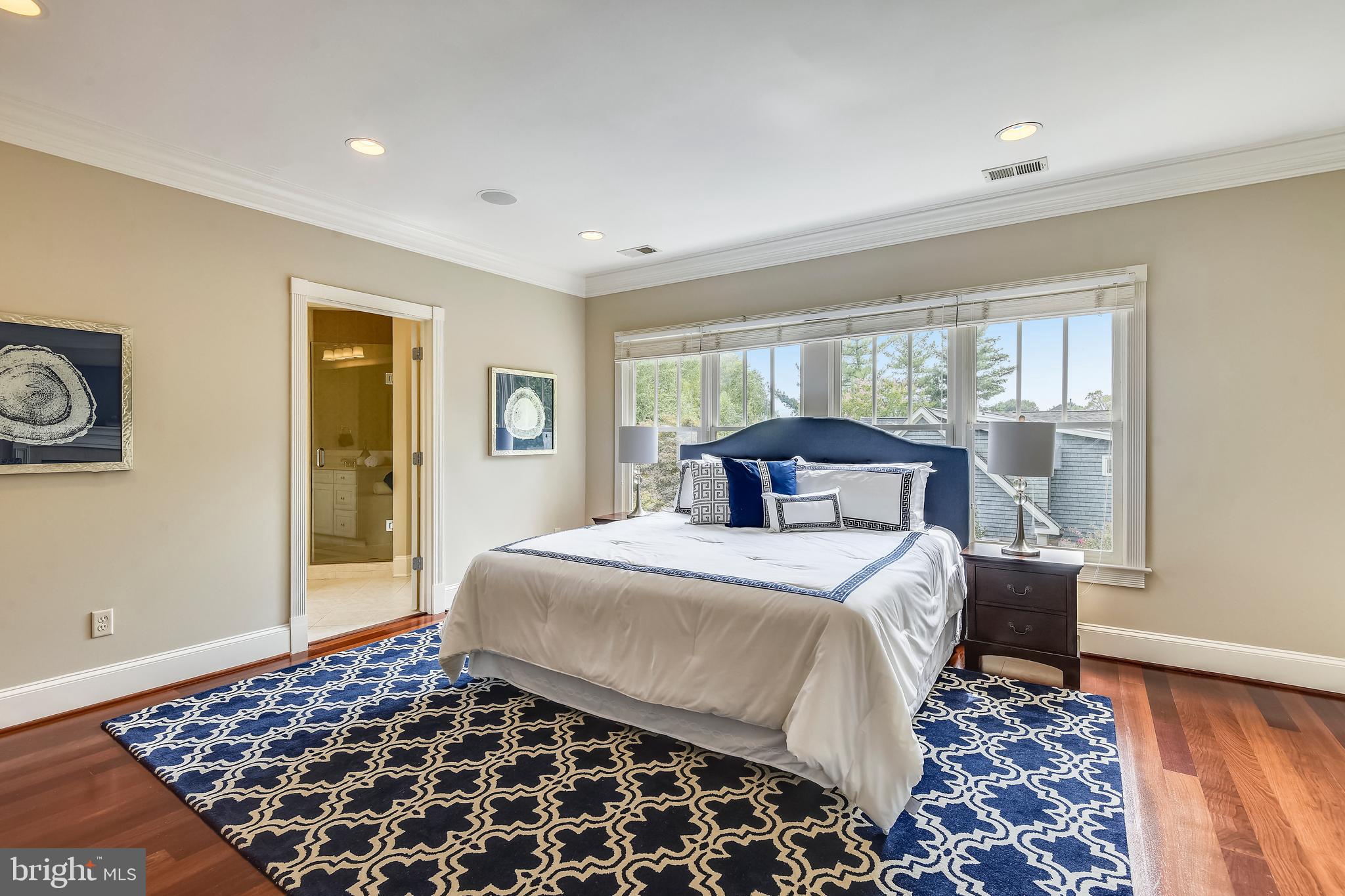 WOODMONT - Residential