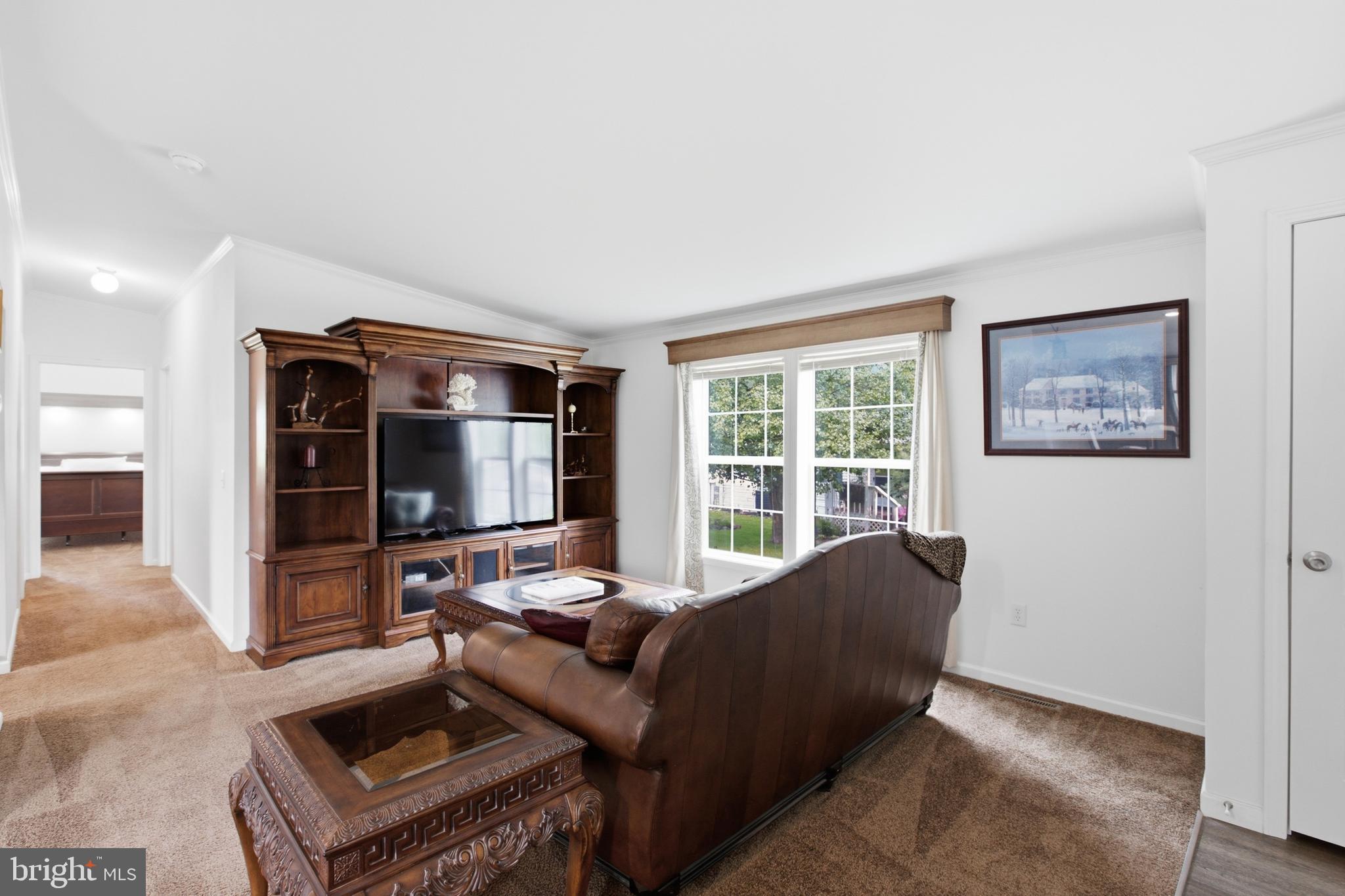 QUIET ACRES - Residential