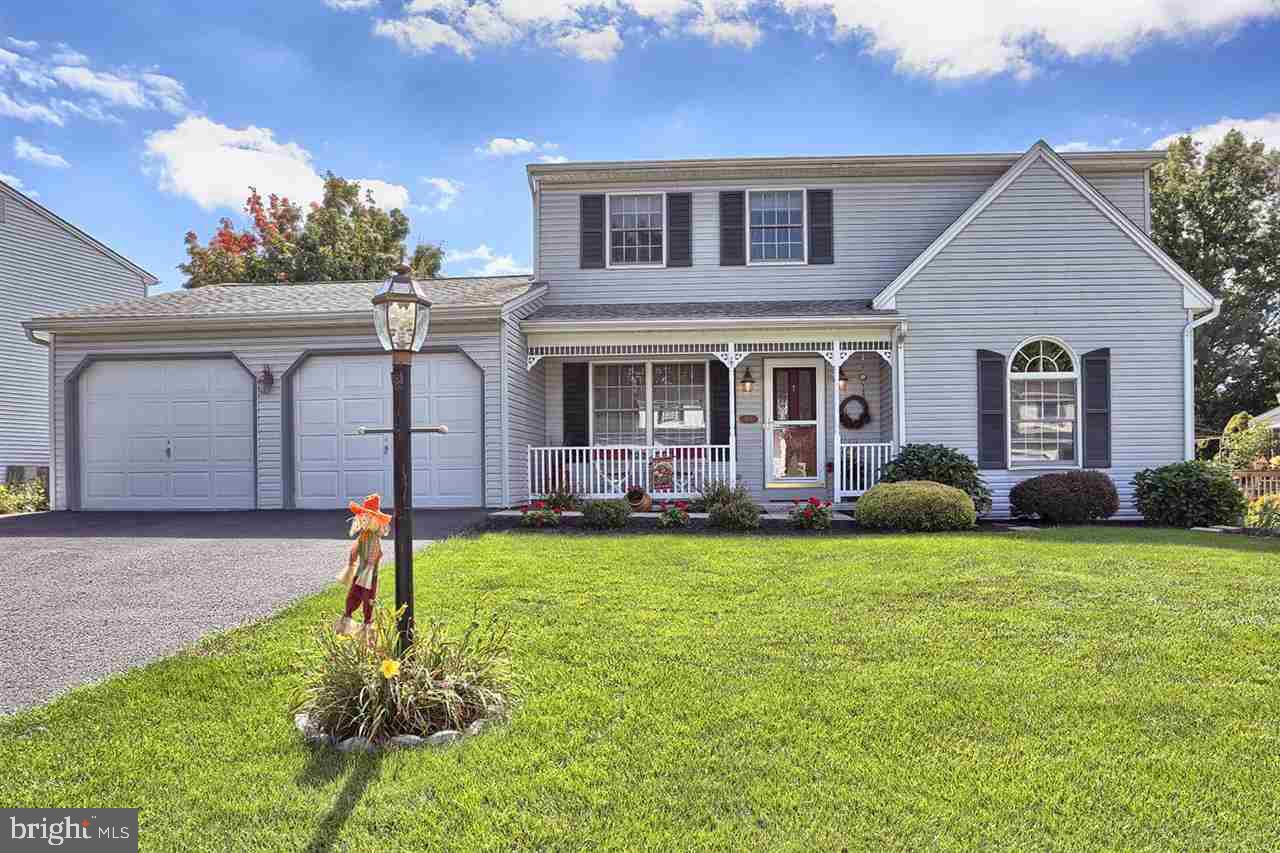 COUNTRY SQUARE - Residential