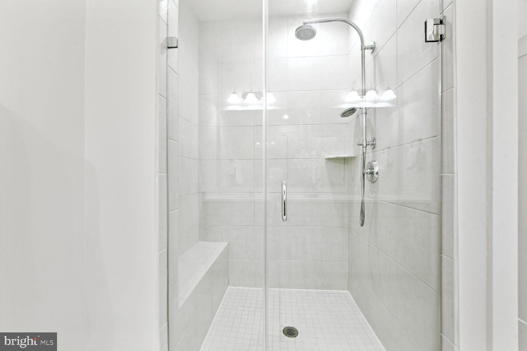 SM ONE LOUDOUN CONDO - Residential