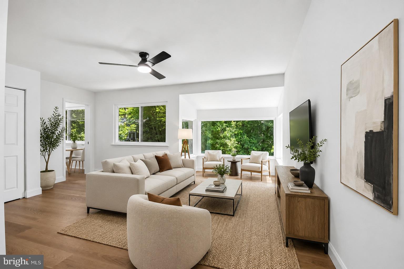 CABOTS POINT - Residential