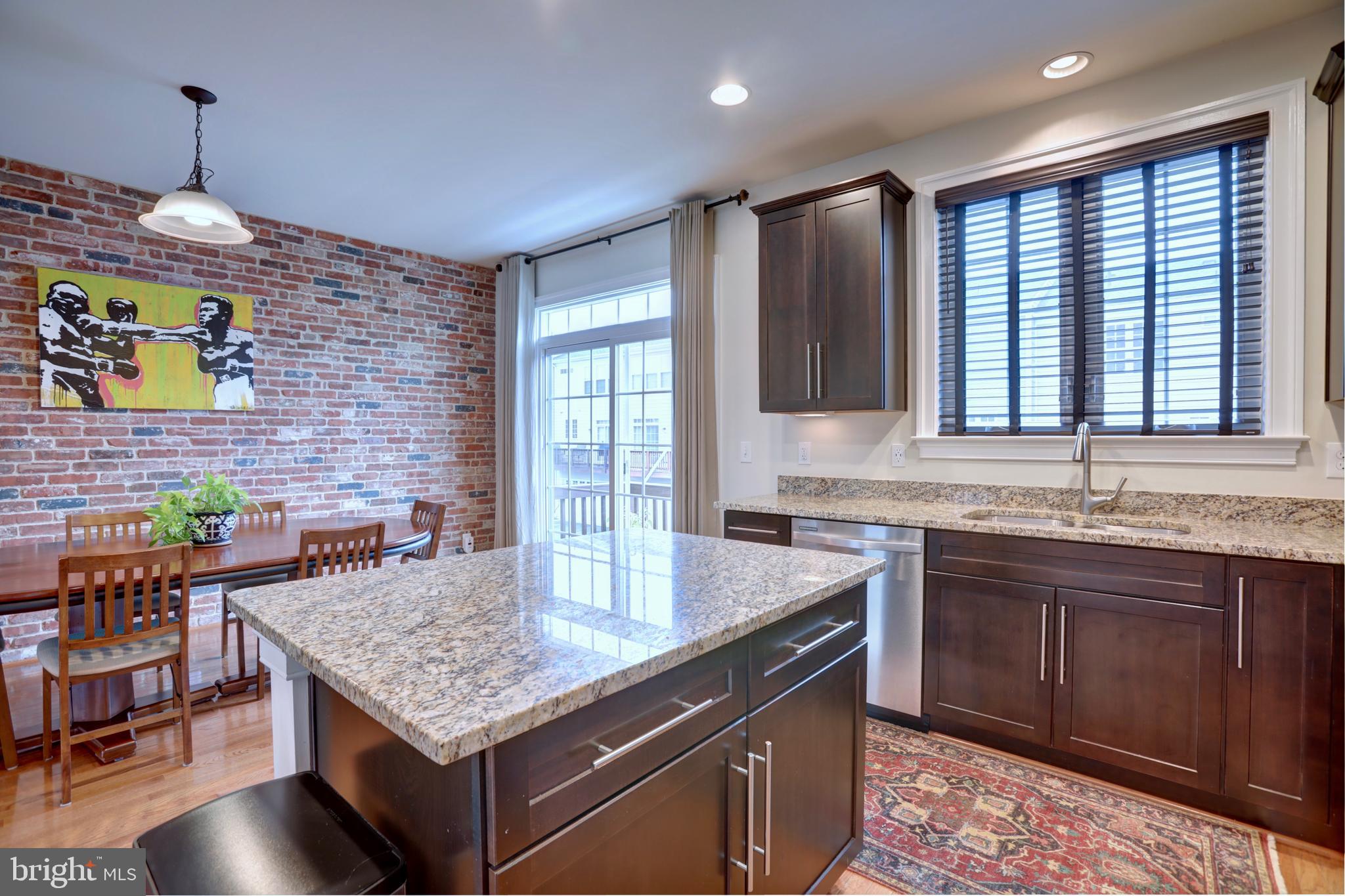 GOOSE CREEK VILLAGE NORTH - Residential Lease