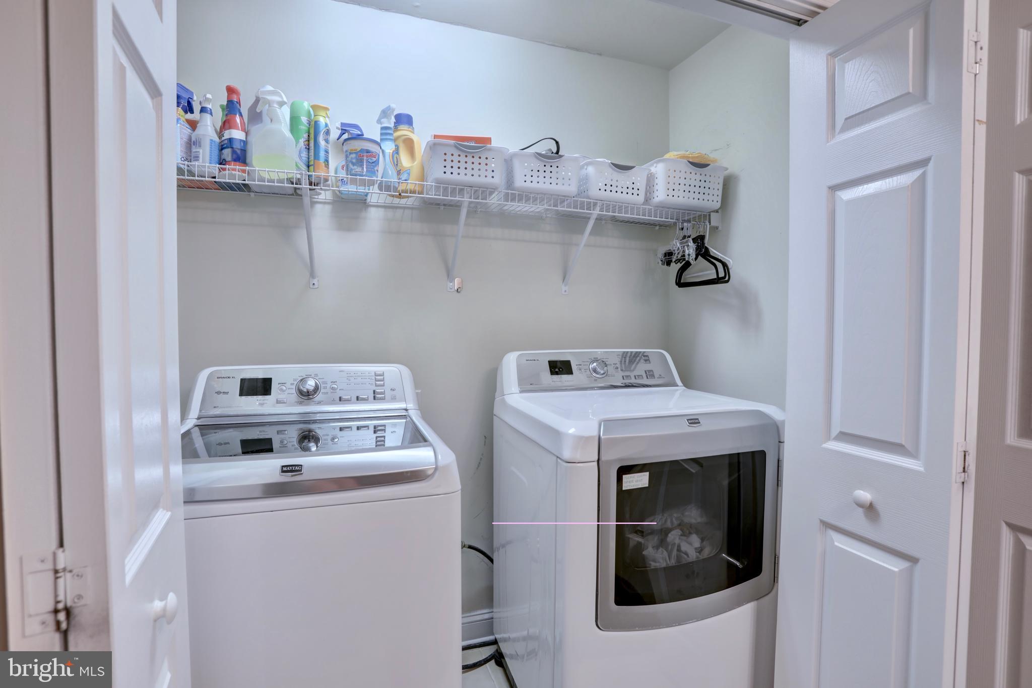 GOOSE CREEK VILLAGE NORTH - Residential Lease