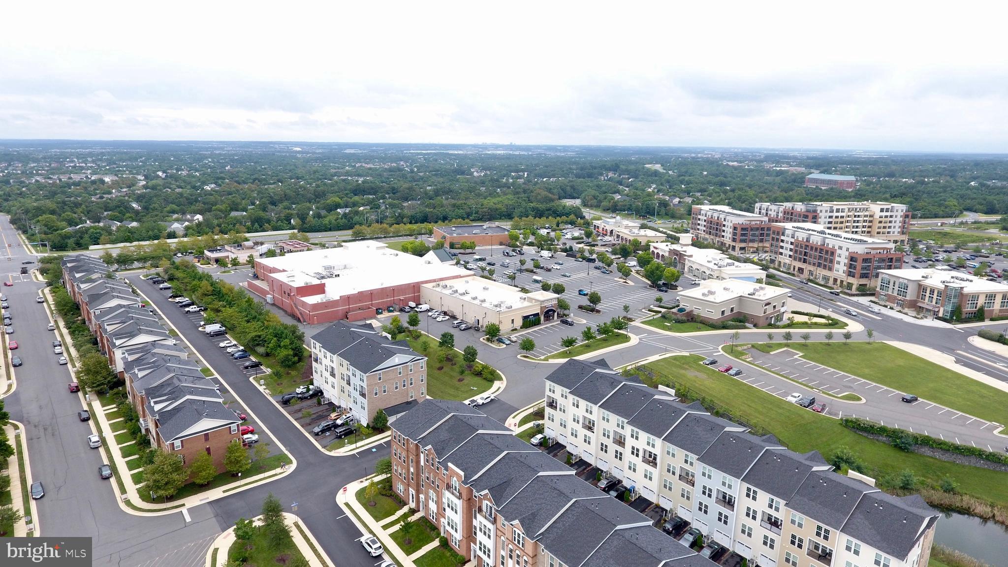 GOOSE CREEK VILLAGE NORTH - Residential Lease