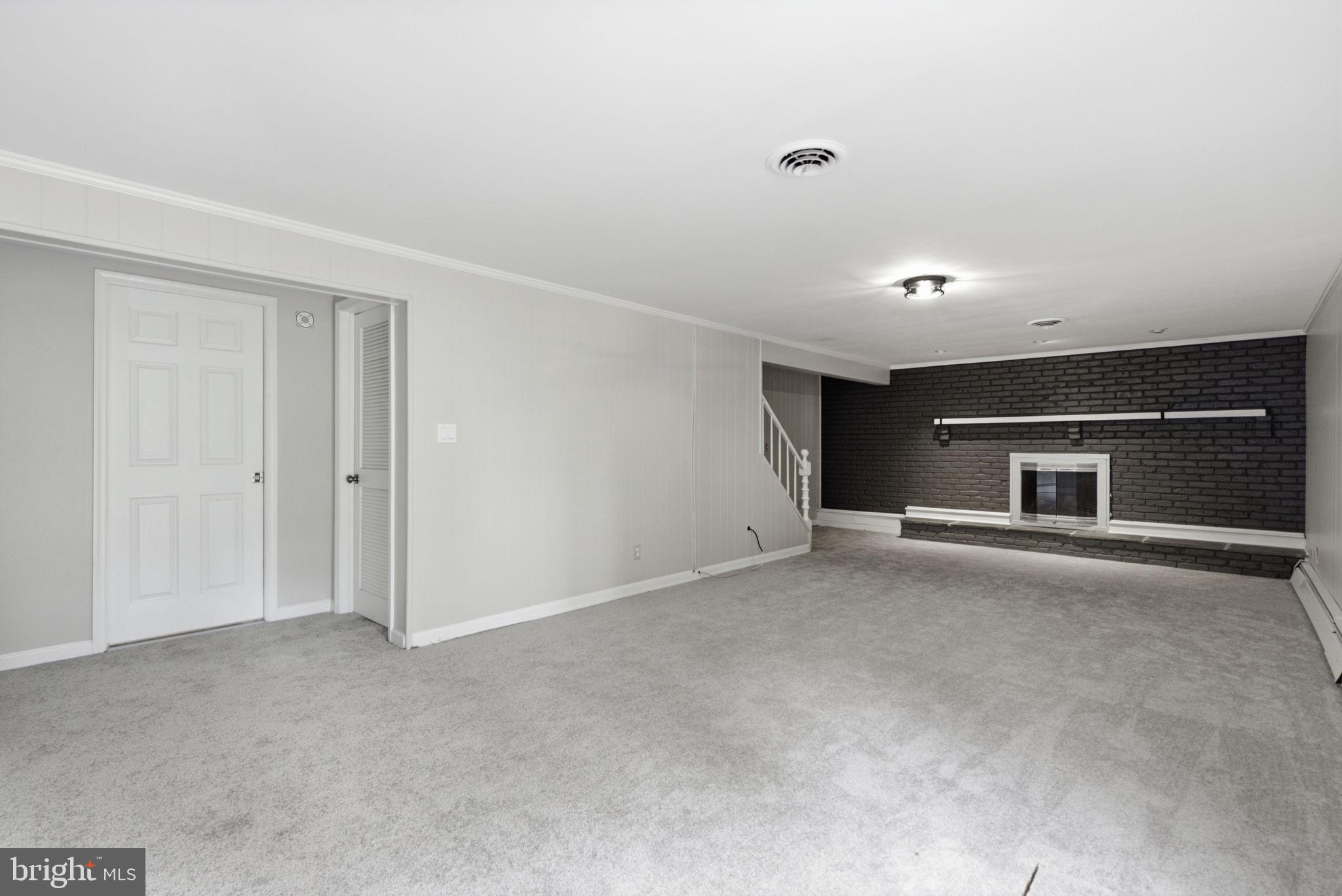 SPRING GARDEN ESTATES - Residential