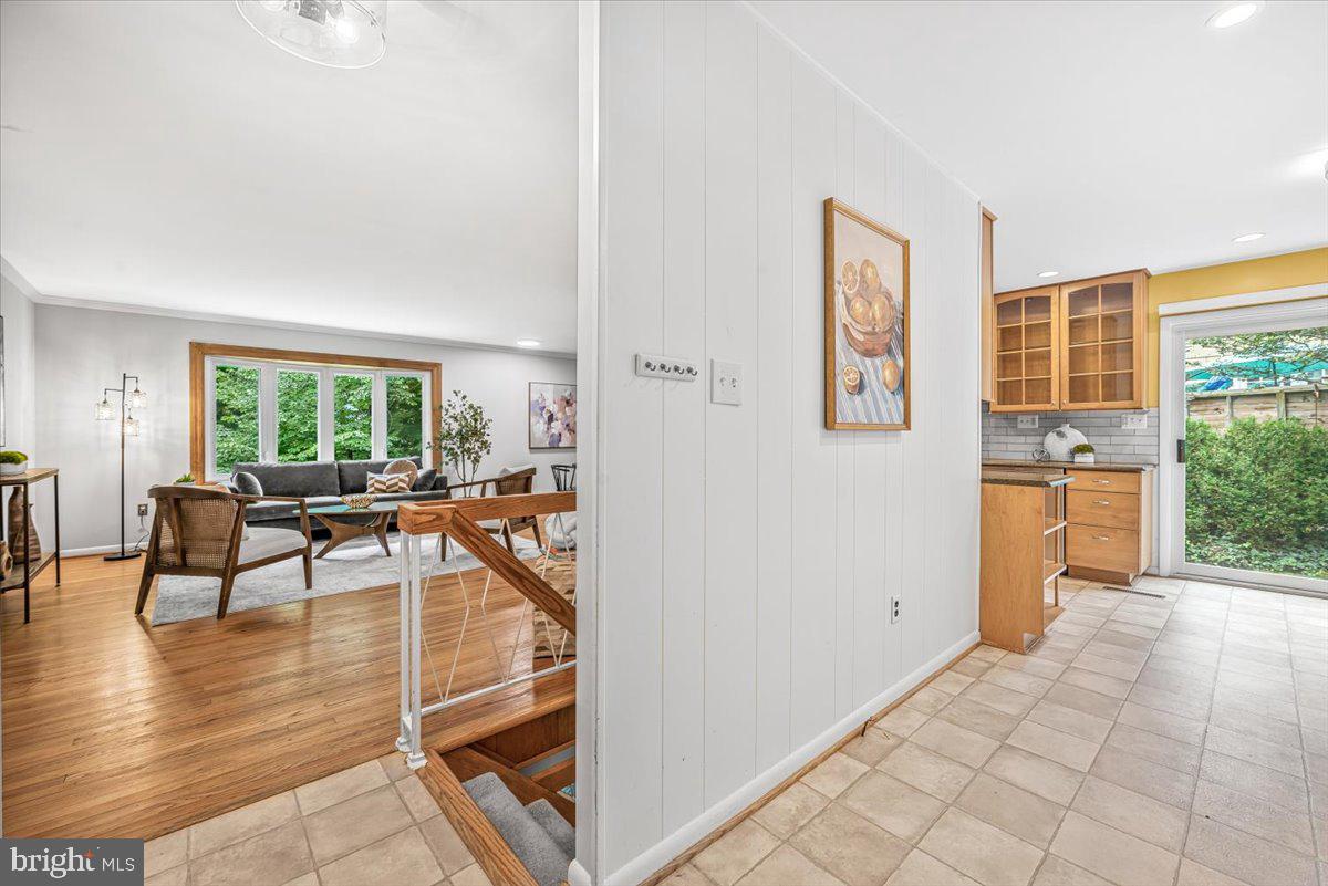 MANOR WOODS - Residential