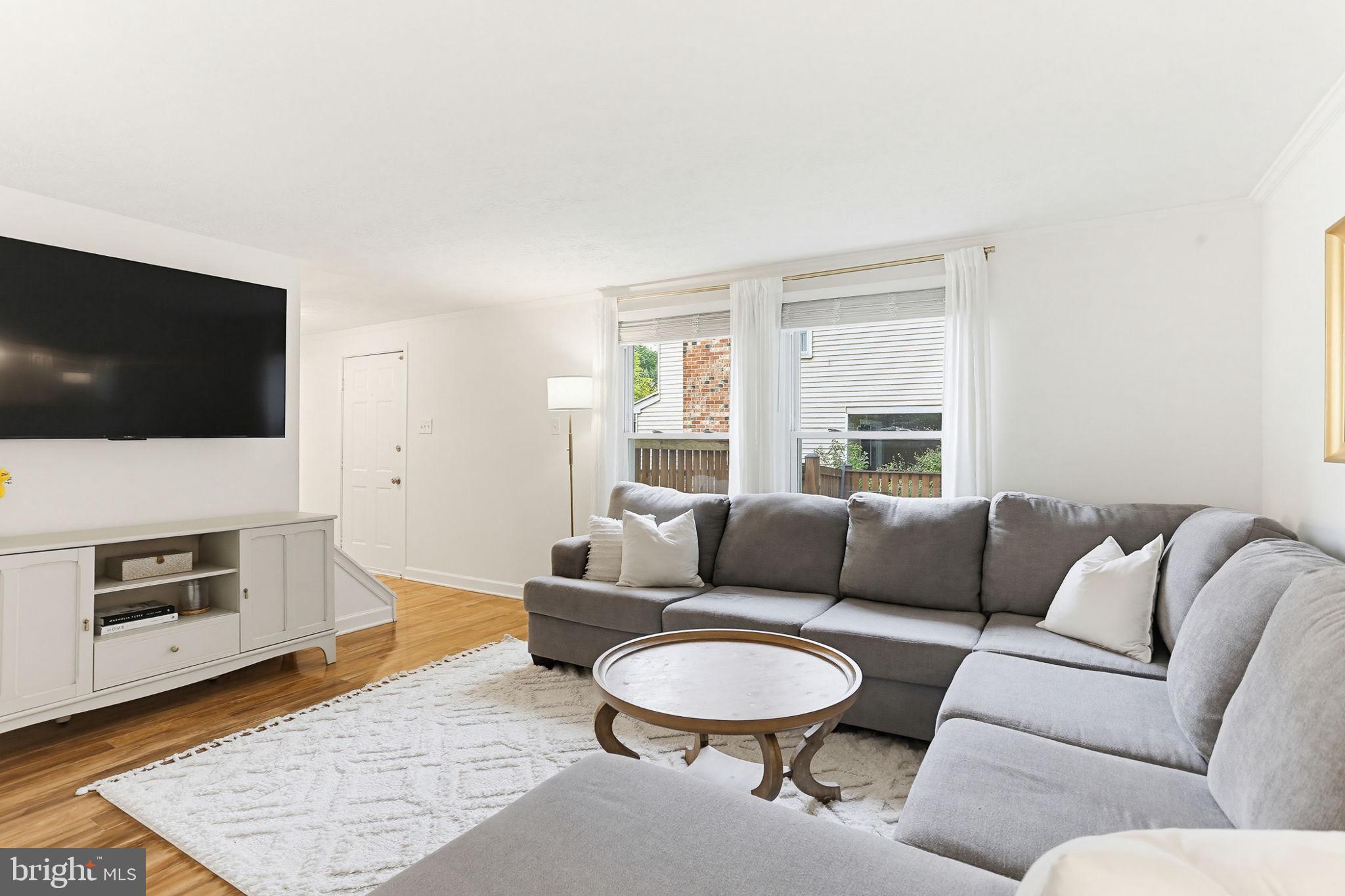 MCKINSEY WOODS - Residential