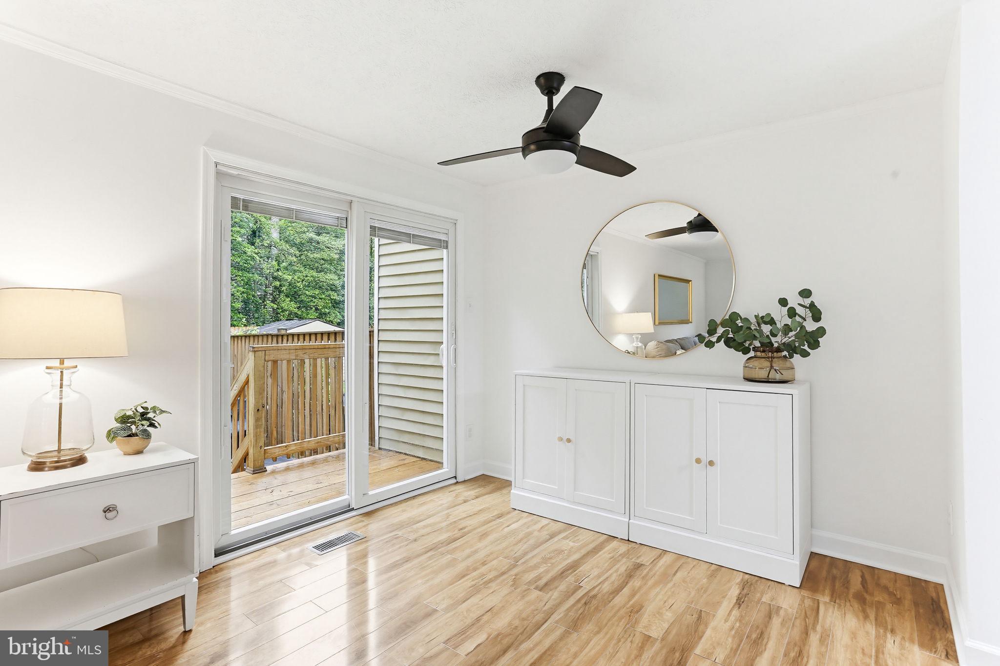 MCKINSEY WOODS - Residential