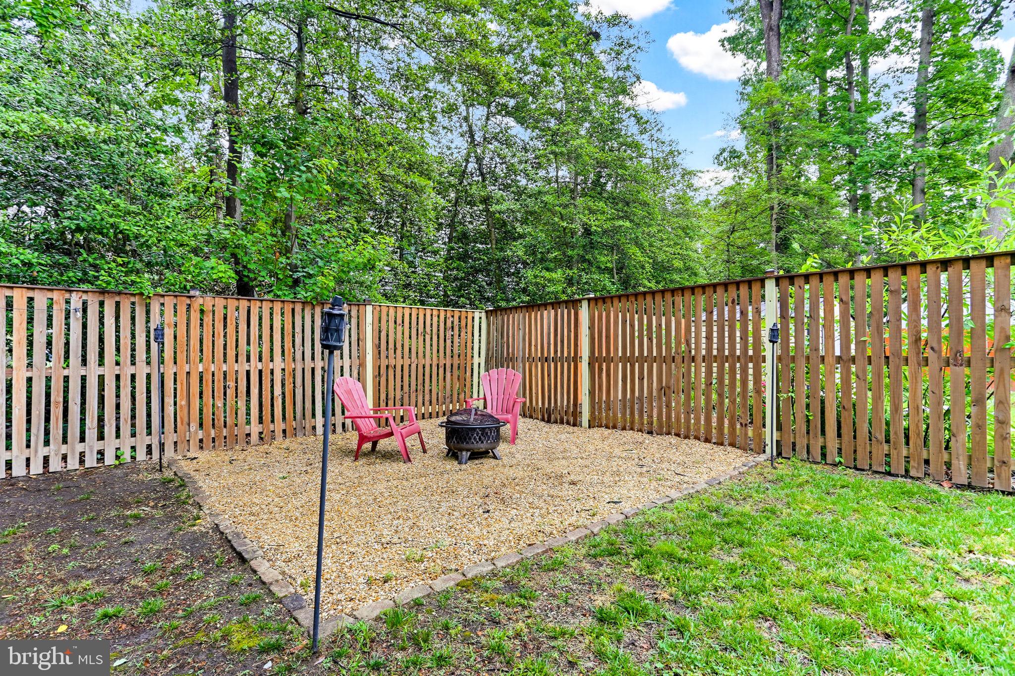 MCKINSEY WOODS - Residential