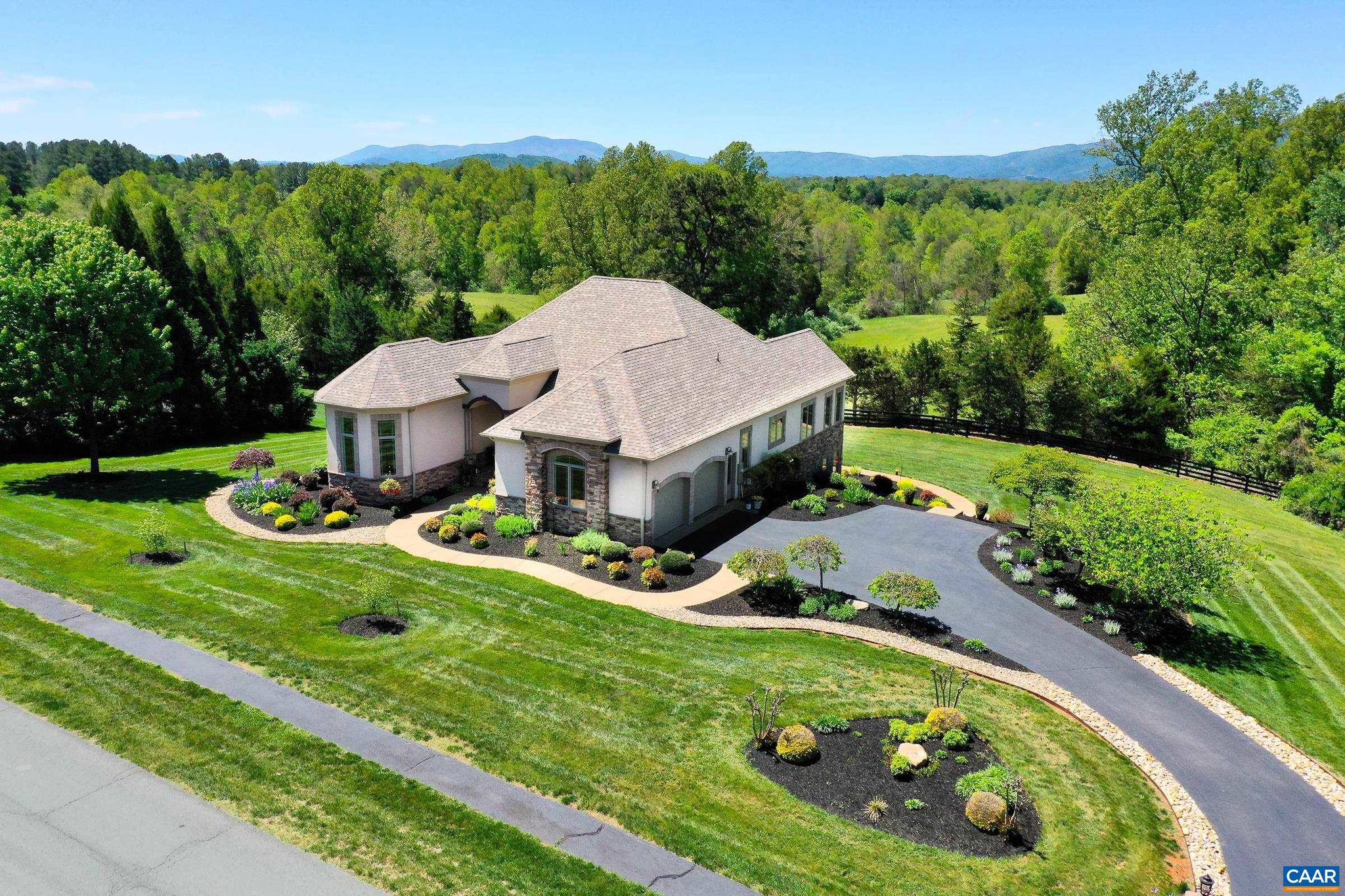 FOXCHASE - Residential