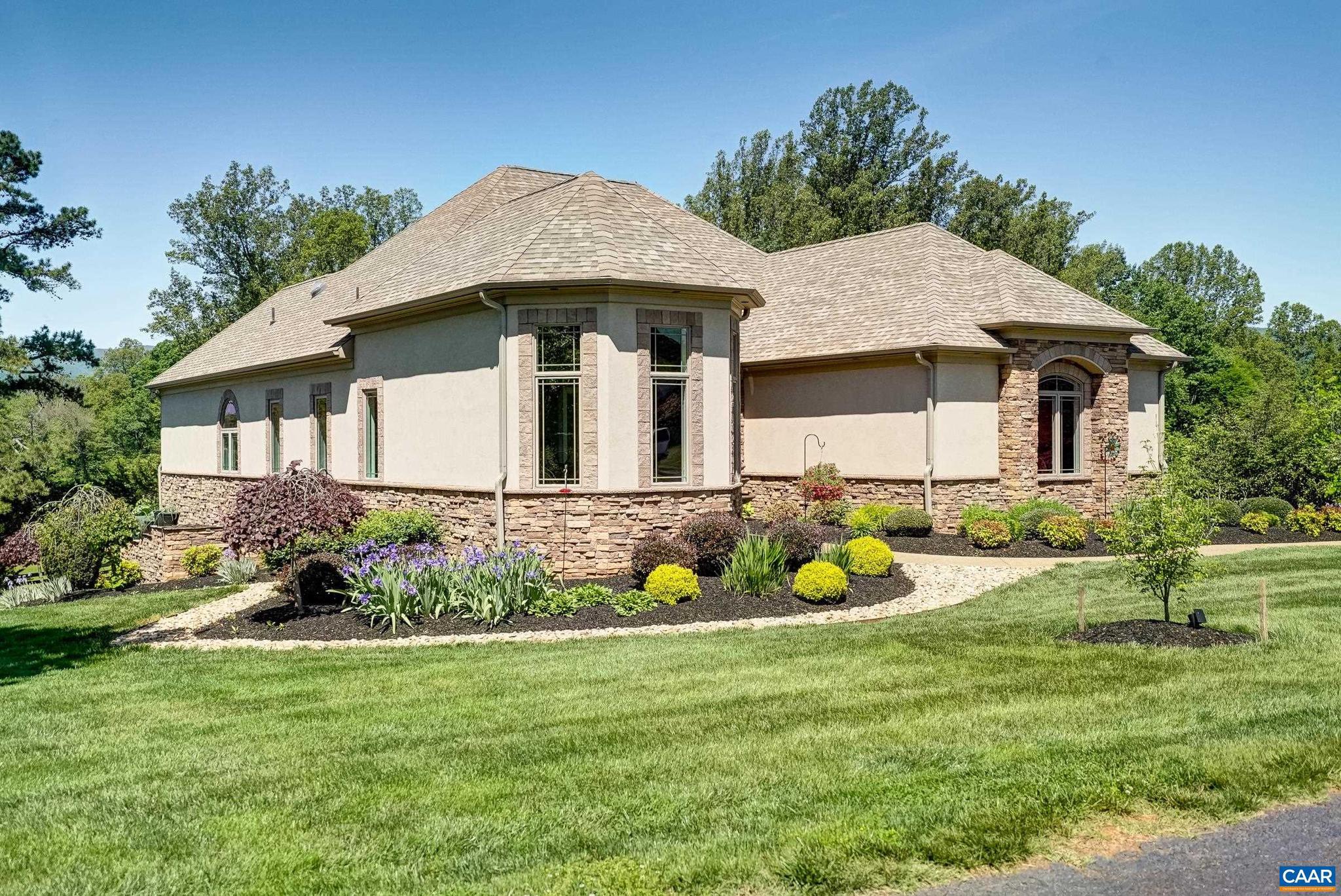 FOXCHASE - Residential