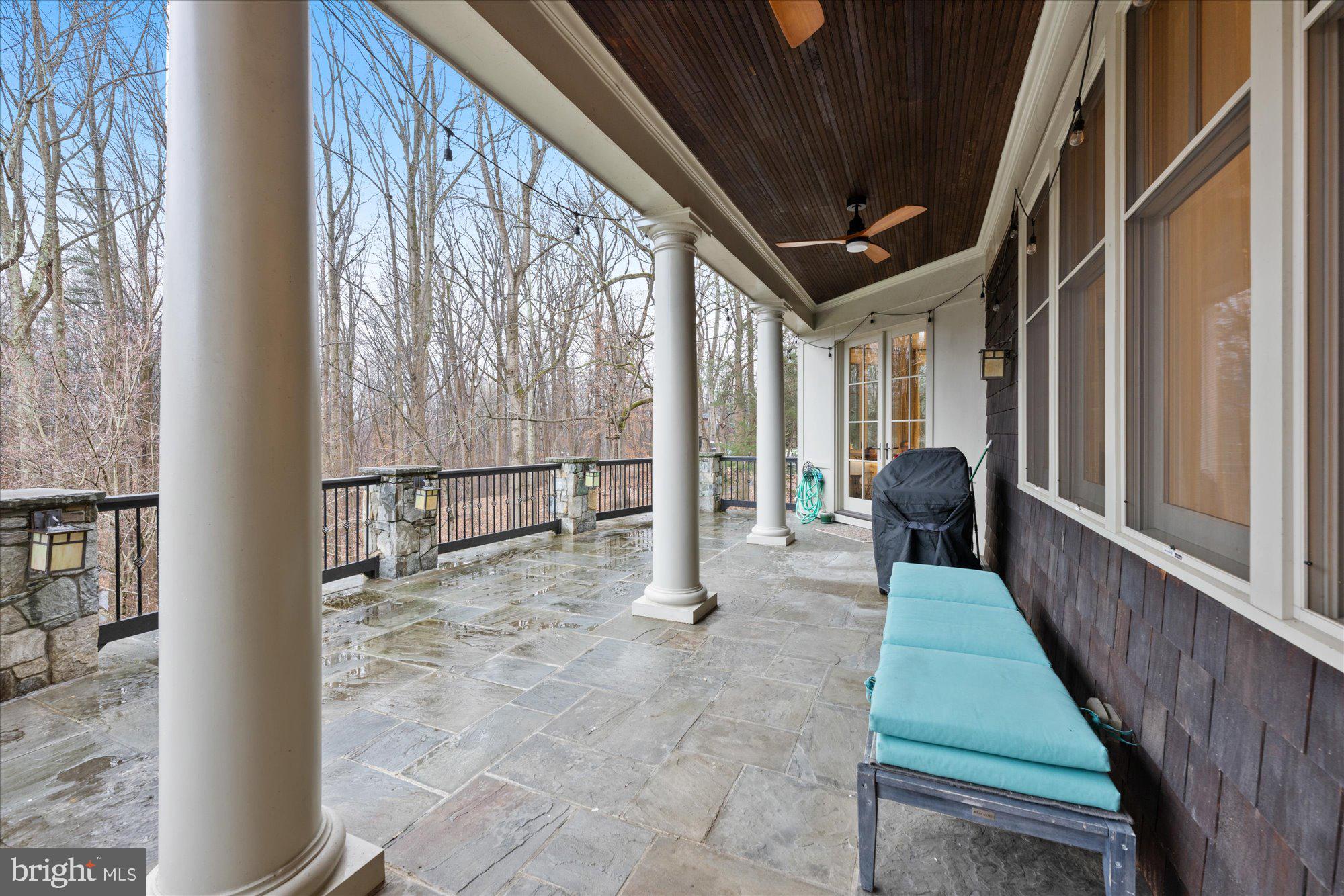 MERRY GO ROUND FARM - Residential