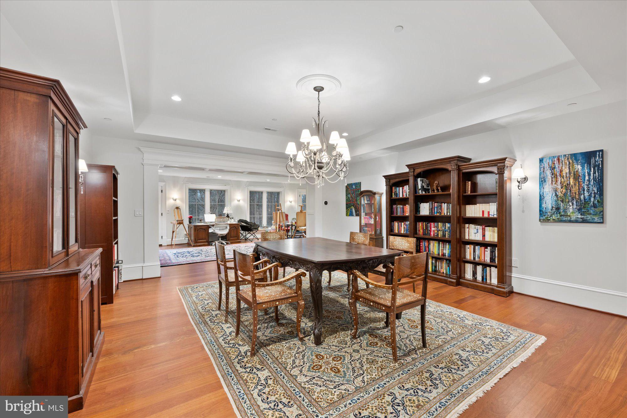 MERRY GO ROUND FARM - Residential