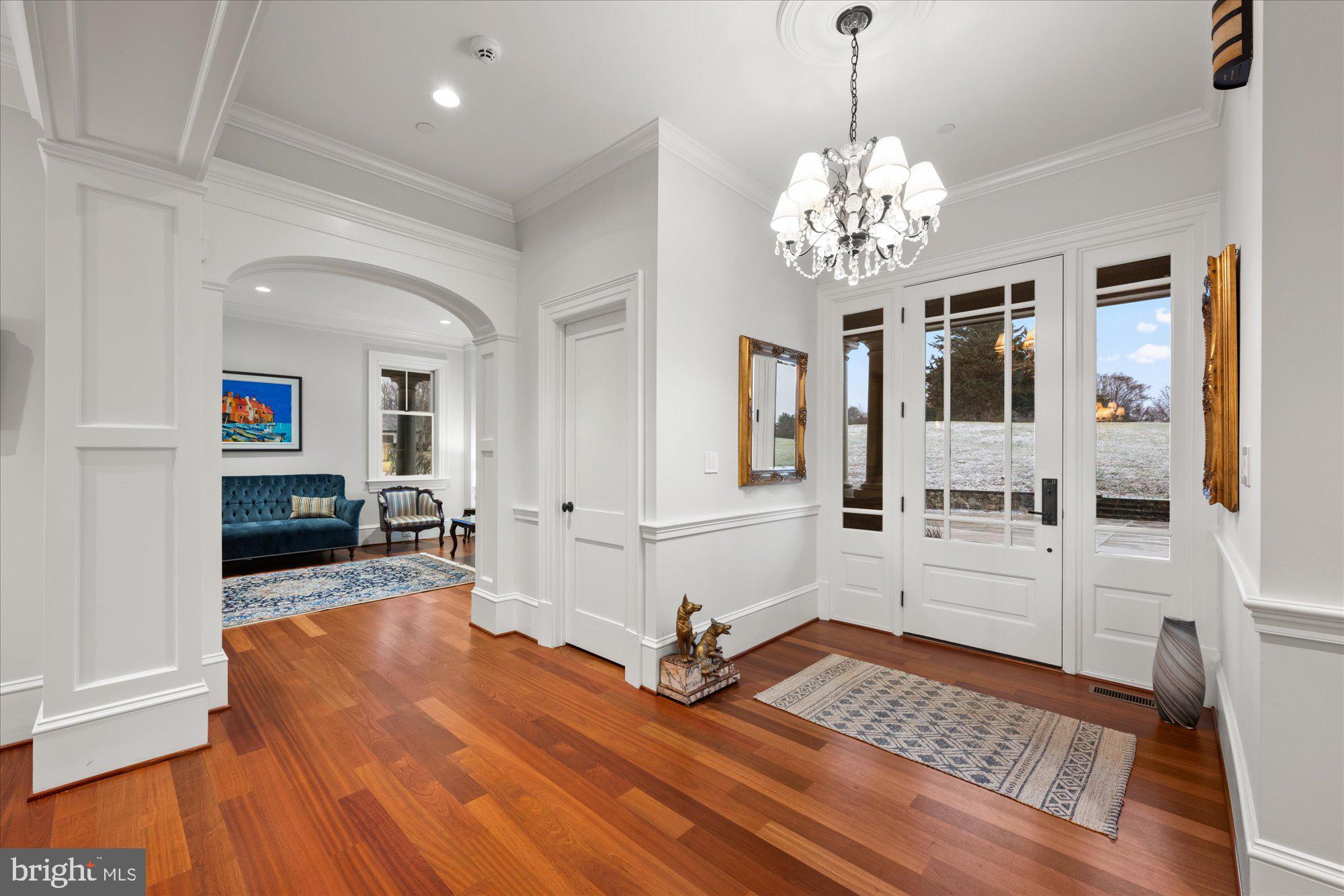MERRY GO ROUND FARM - Residential