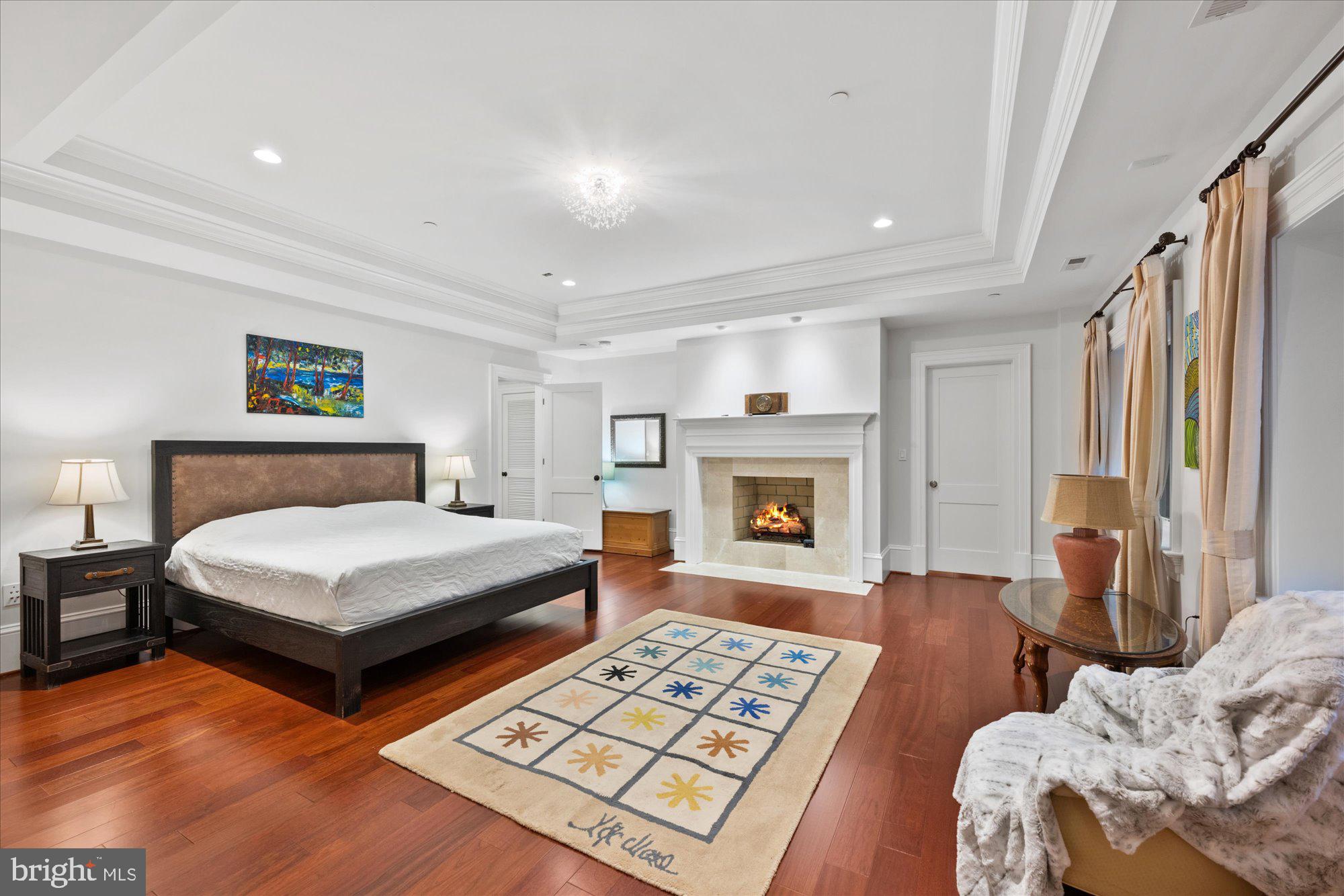 MERRY GO ROUND FARM - Residential