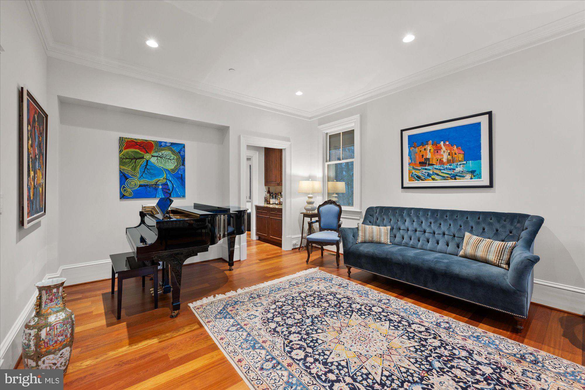 MERRY GO ROUND FARM - Residential