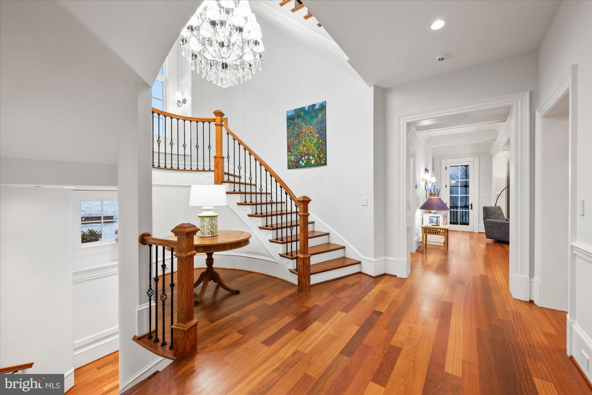 MERRY GO ROUND FARM - Residential