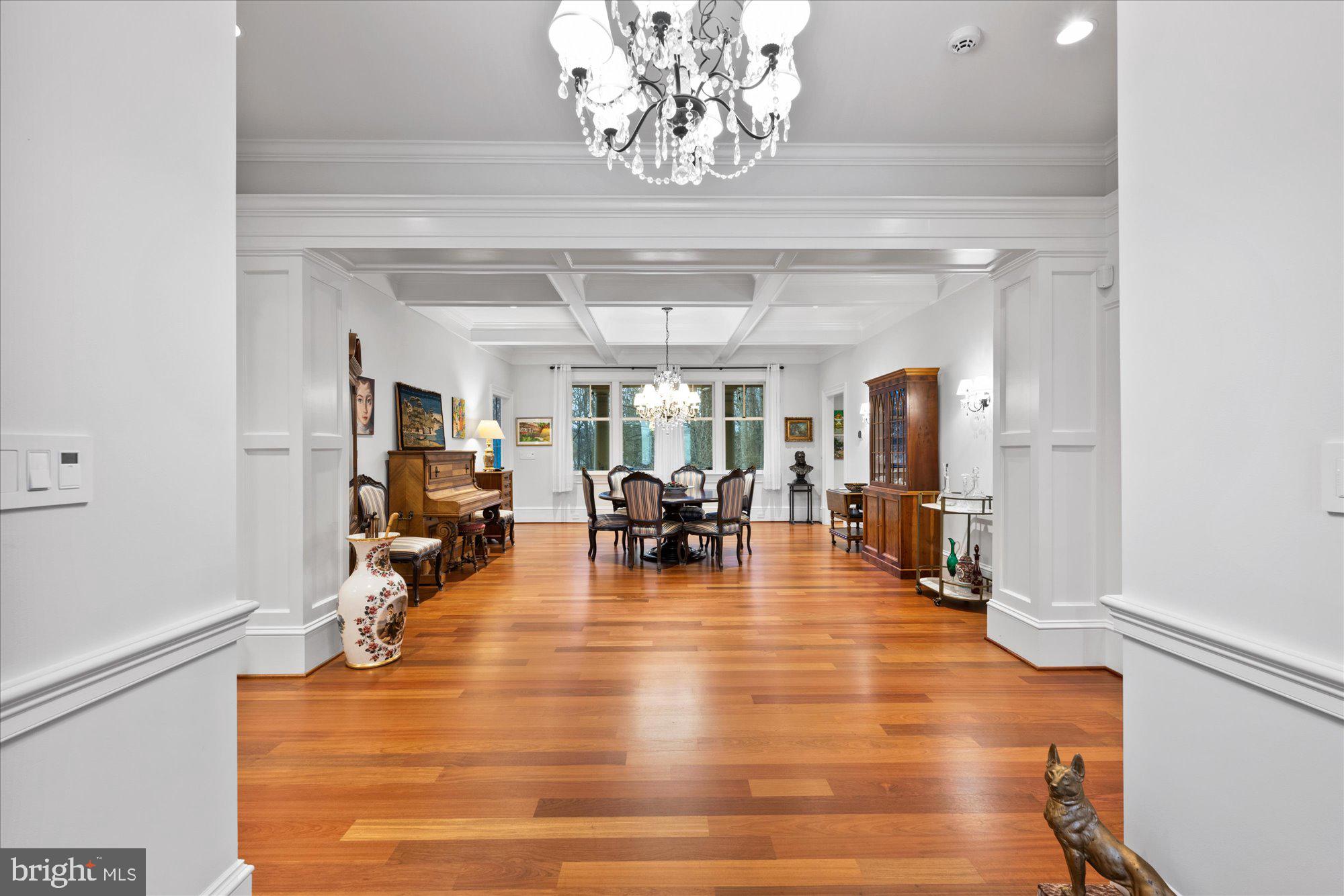 MERRY GO ROUND FARM - Residential