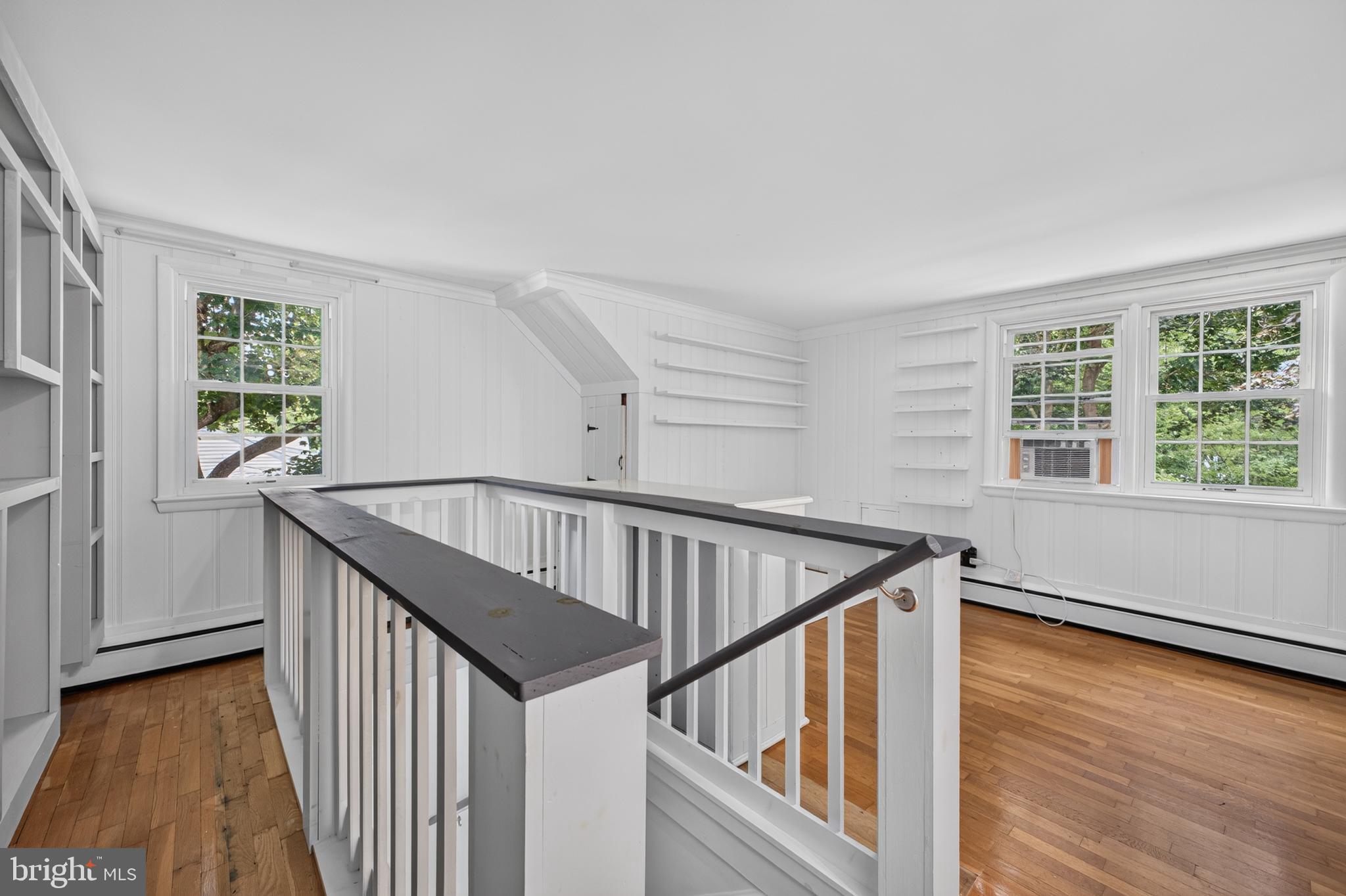 CENTREVILLE HEIGHTS - Residential