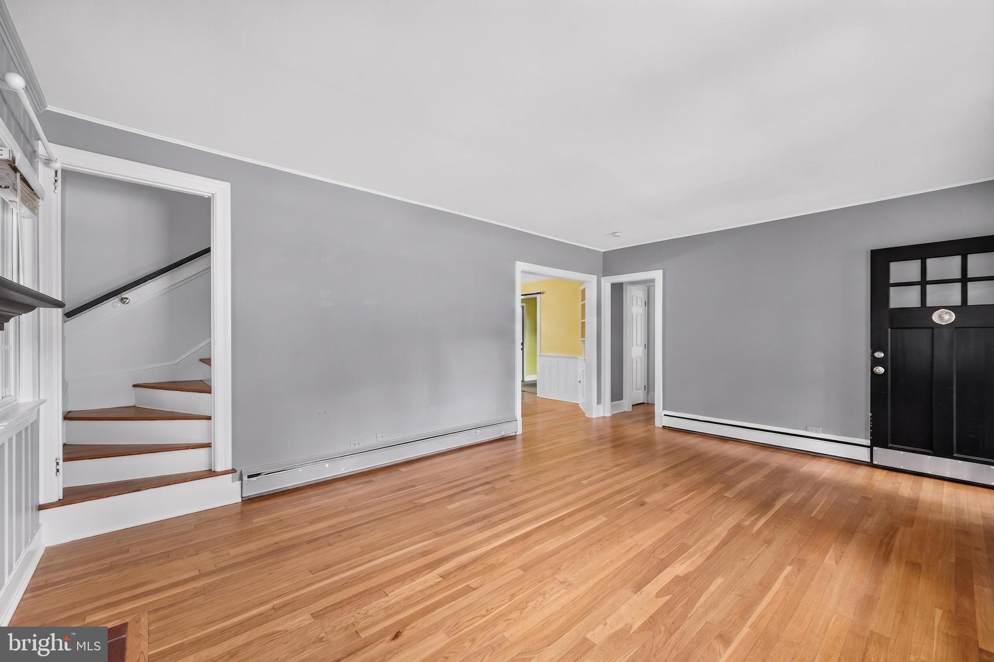 CENTREVILLE HEIGHTS - Residential