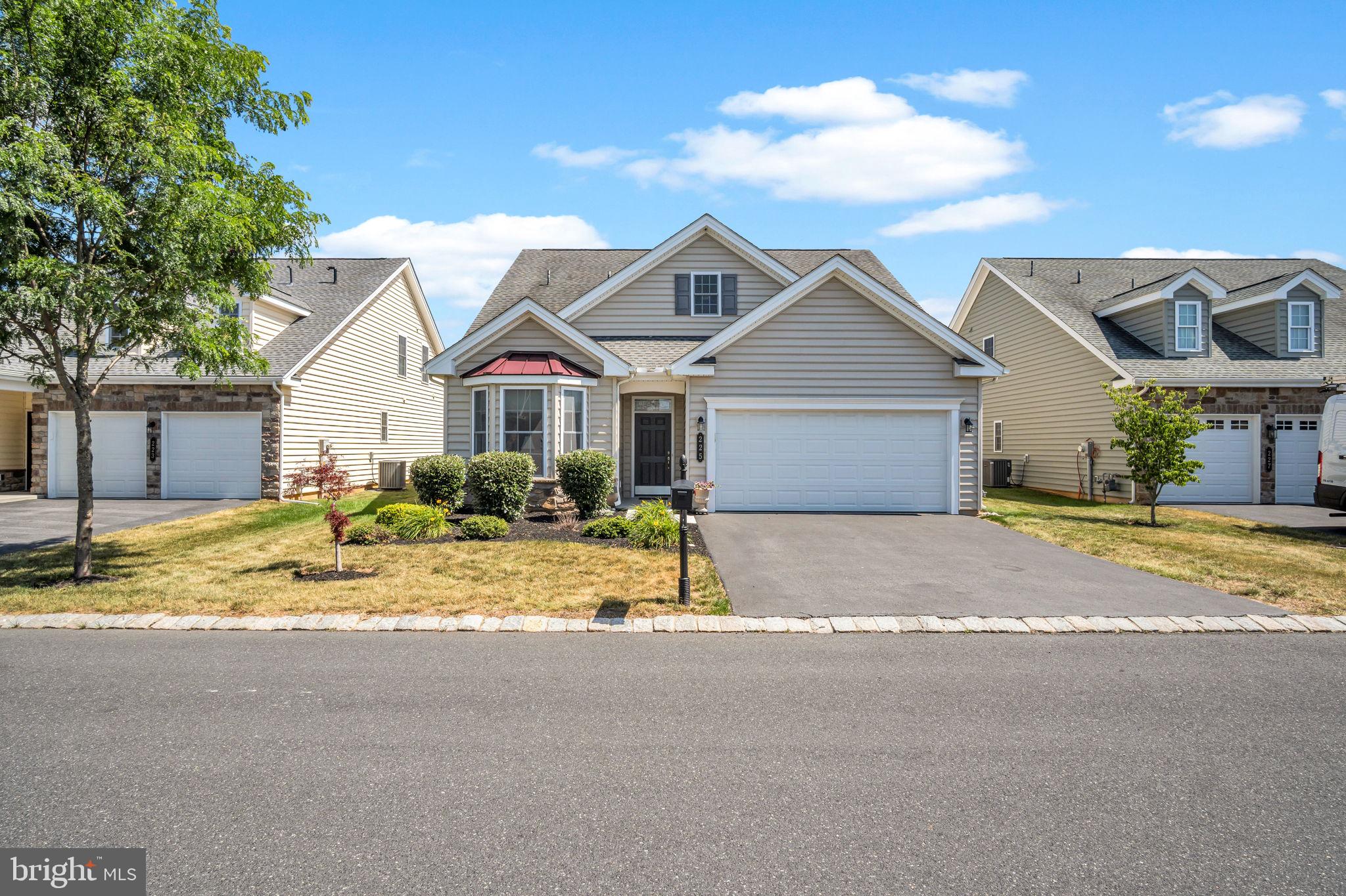 TRADITIONS OF AMERICA AT SILVER SPRING - Residential