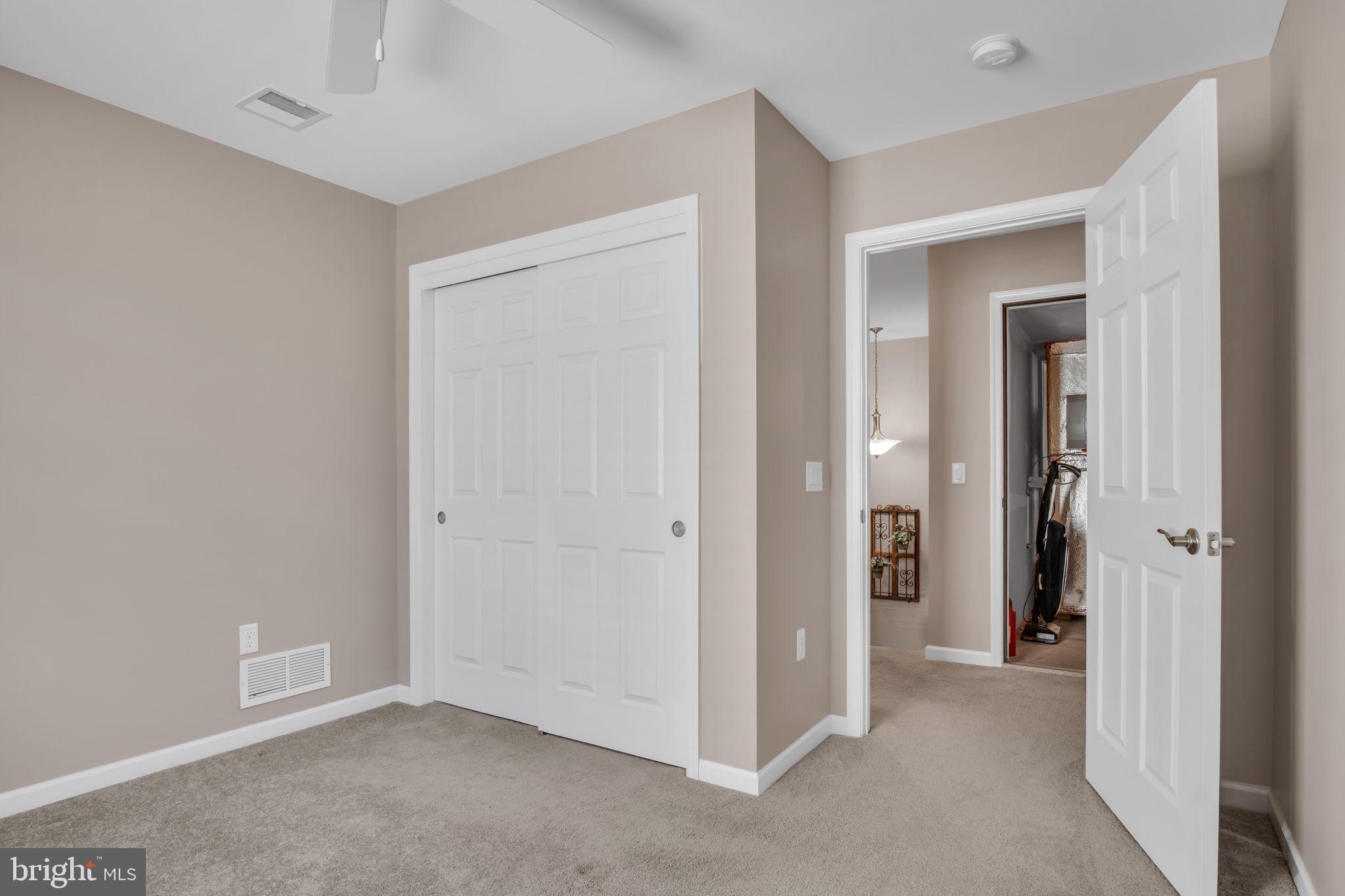 TRADITIONS OF AMERICA AT SILVER SPRING - Residential