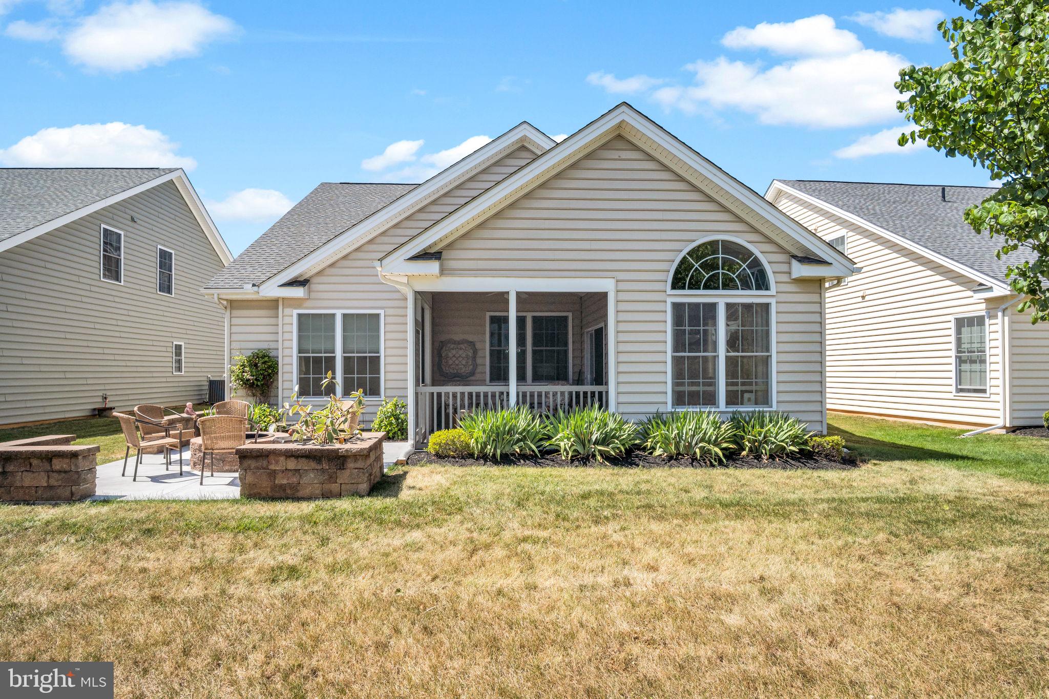 TRADITIONS OF AMERICA AT SILVER SPRING - Residential