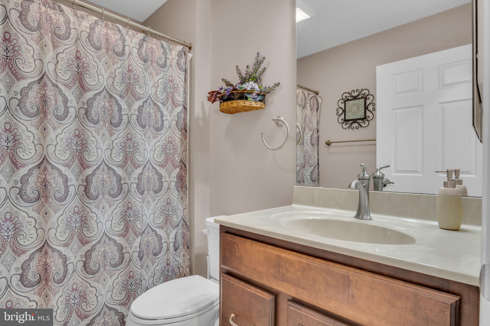 TRADITIONS OF AMERICA AT SILVER SPRING - Residential