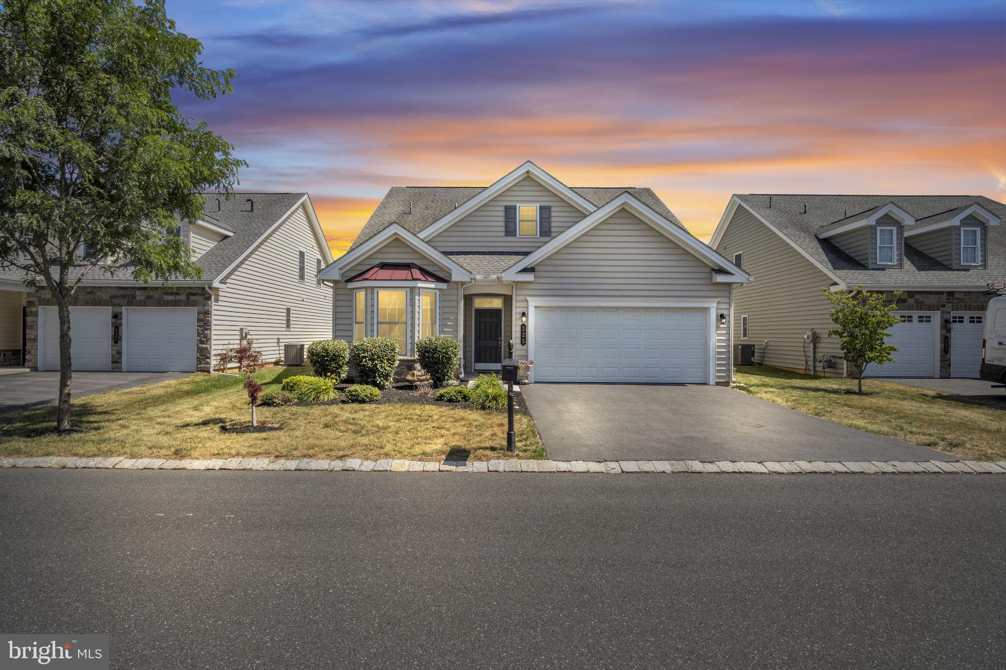 TRADITIONS OF AMERICA AT SILVER SPRING - Residential