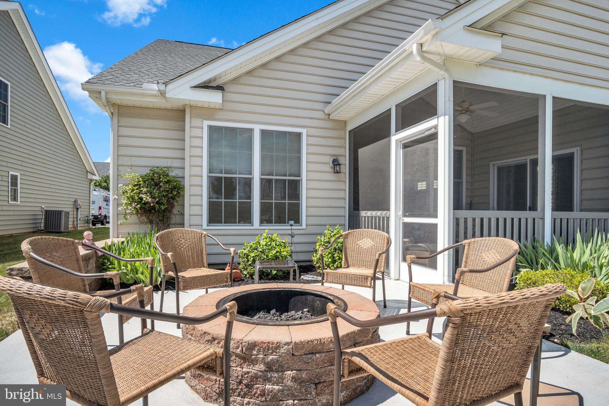 TRADITIONS OF AMERICA AT SILVER SPRING - Residential