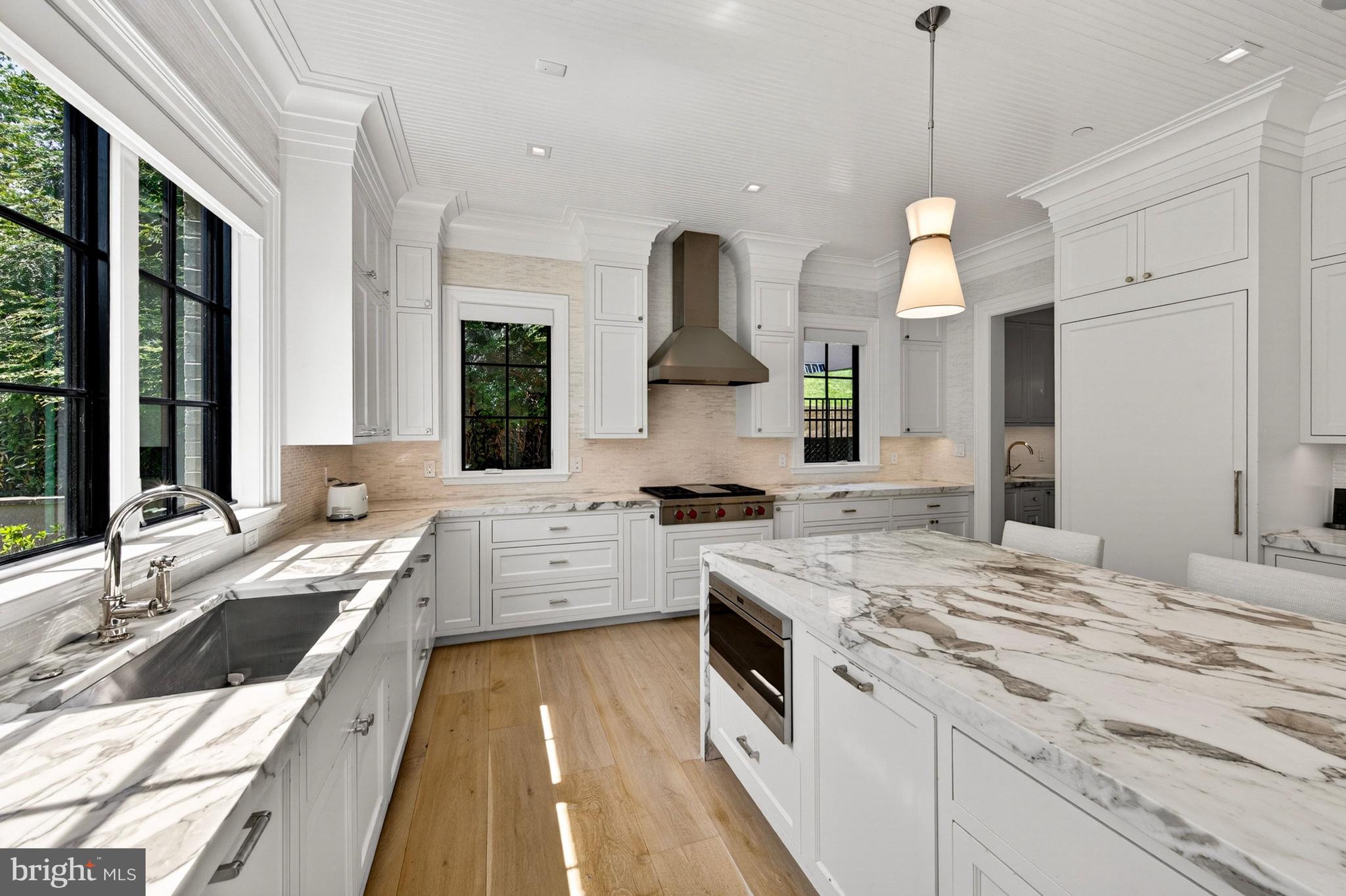 PHILLIPS PARK - Residential