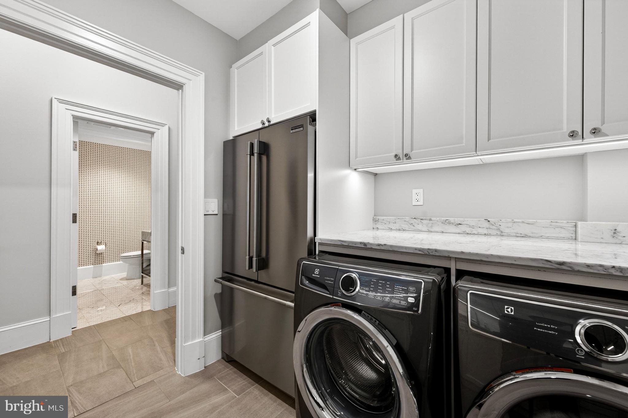 PHILLIPS PARK - Residential