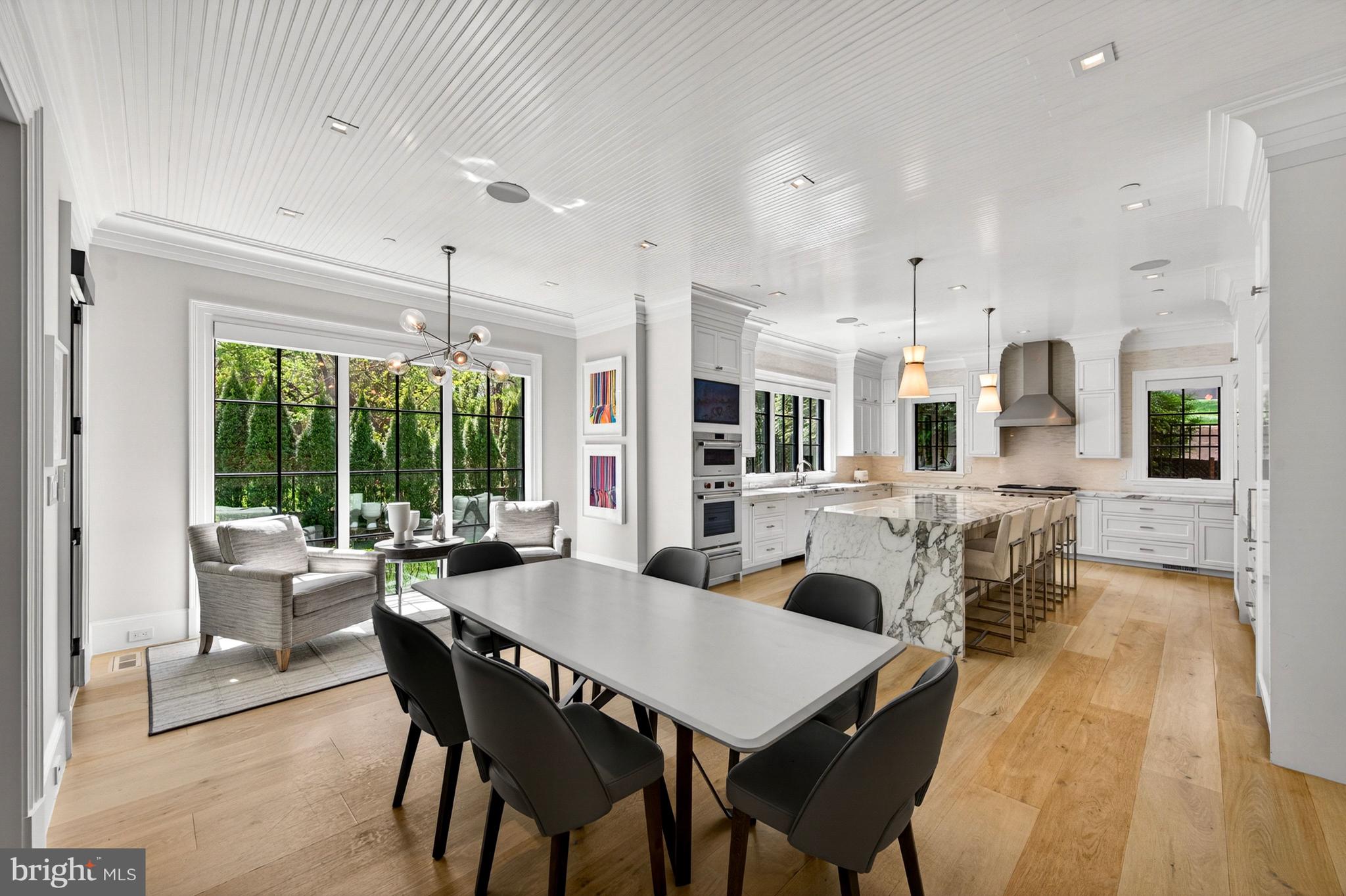 PHILLIPS PARK - Residential