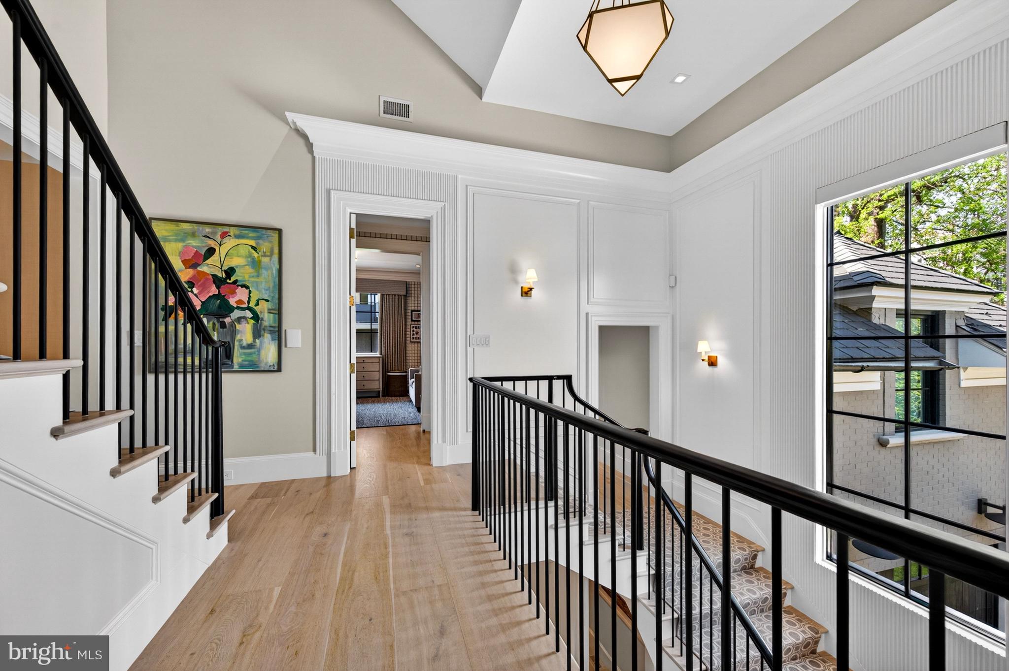 PHILLIPS PARK - Residential
