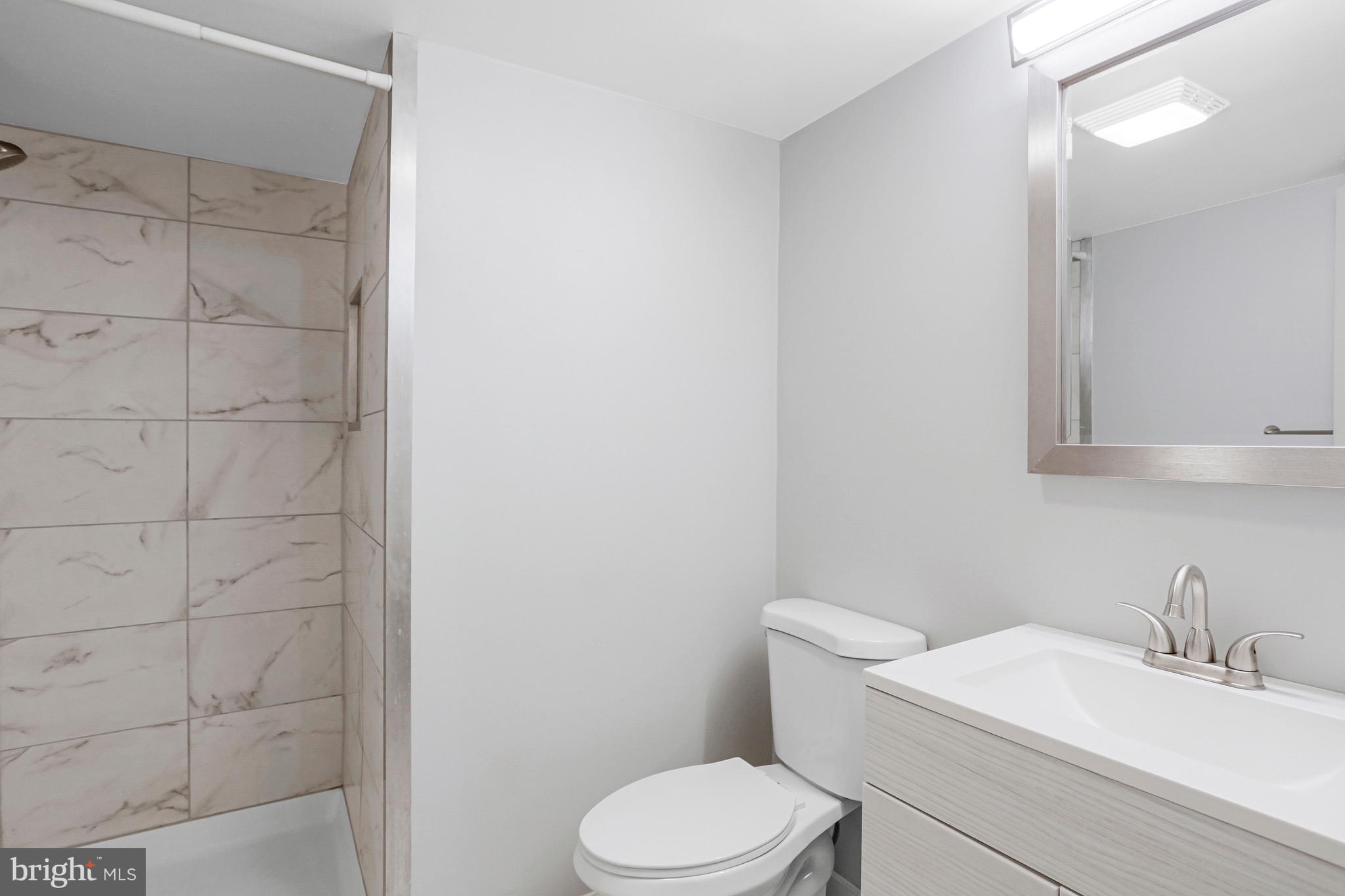 COLONIES AT MCLEAN - Residential