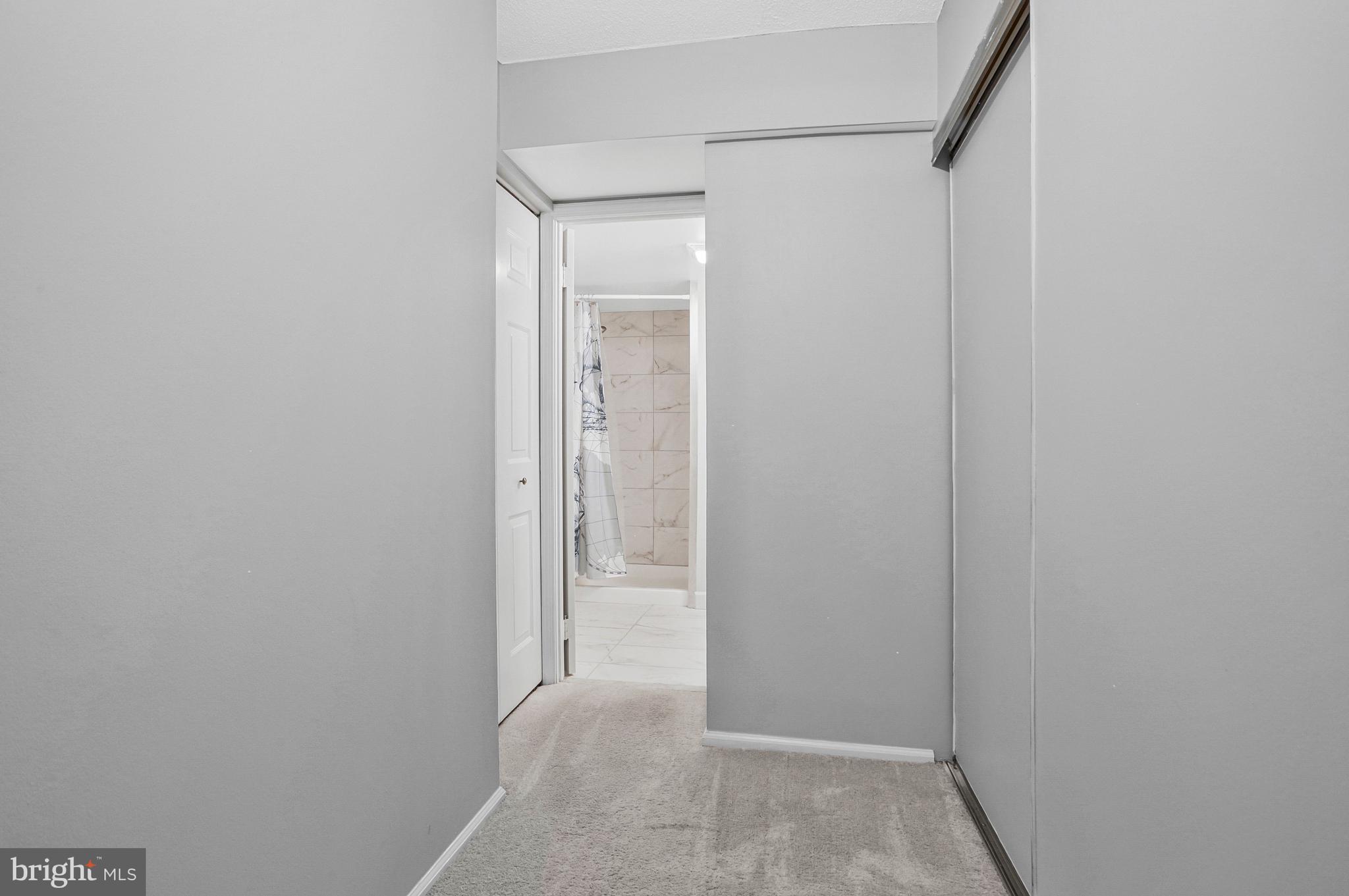 COLONIES AT MCLEAN - Residential